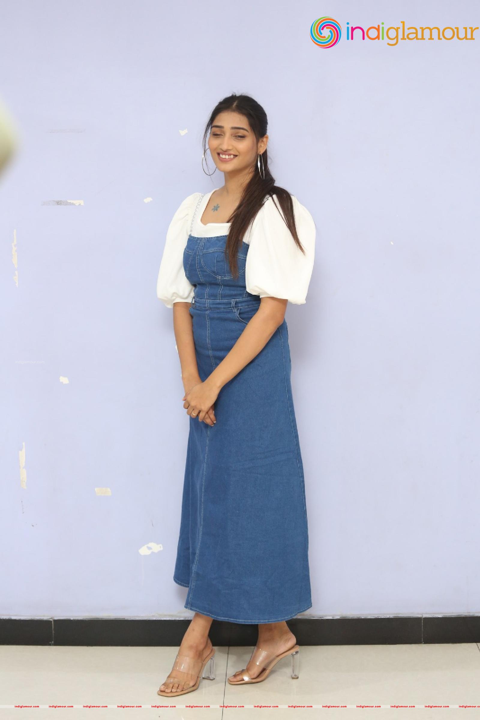 Priya Vadlamani Actress hd photo