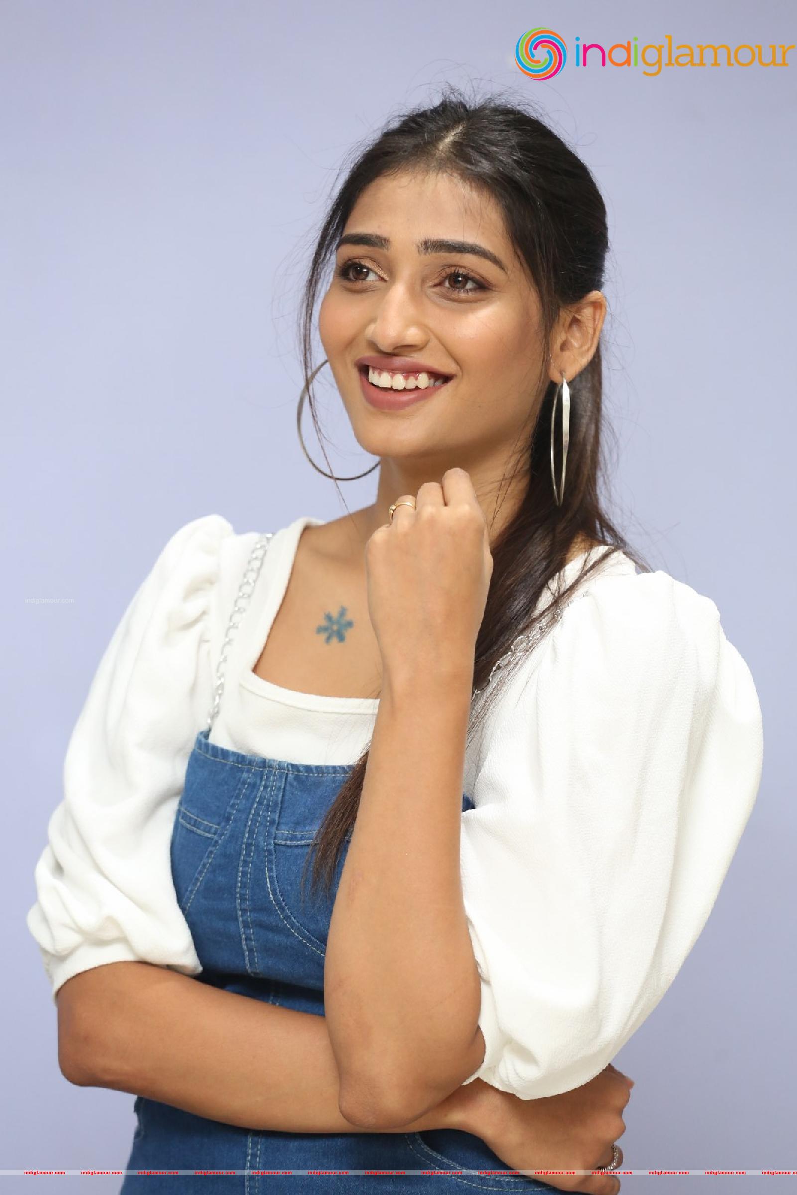 Priya Vadlamani Actress hd photo
