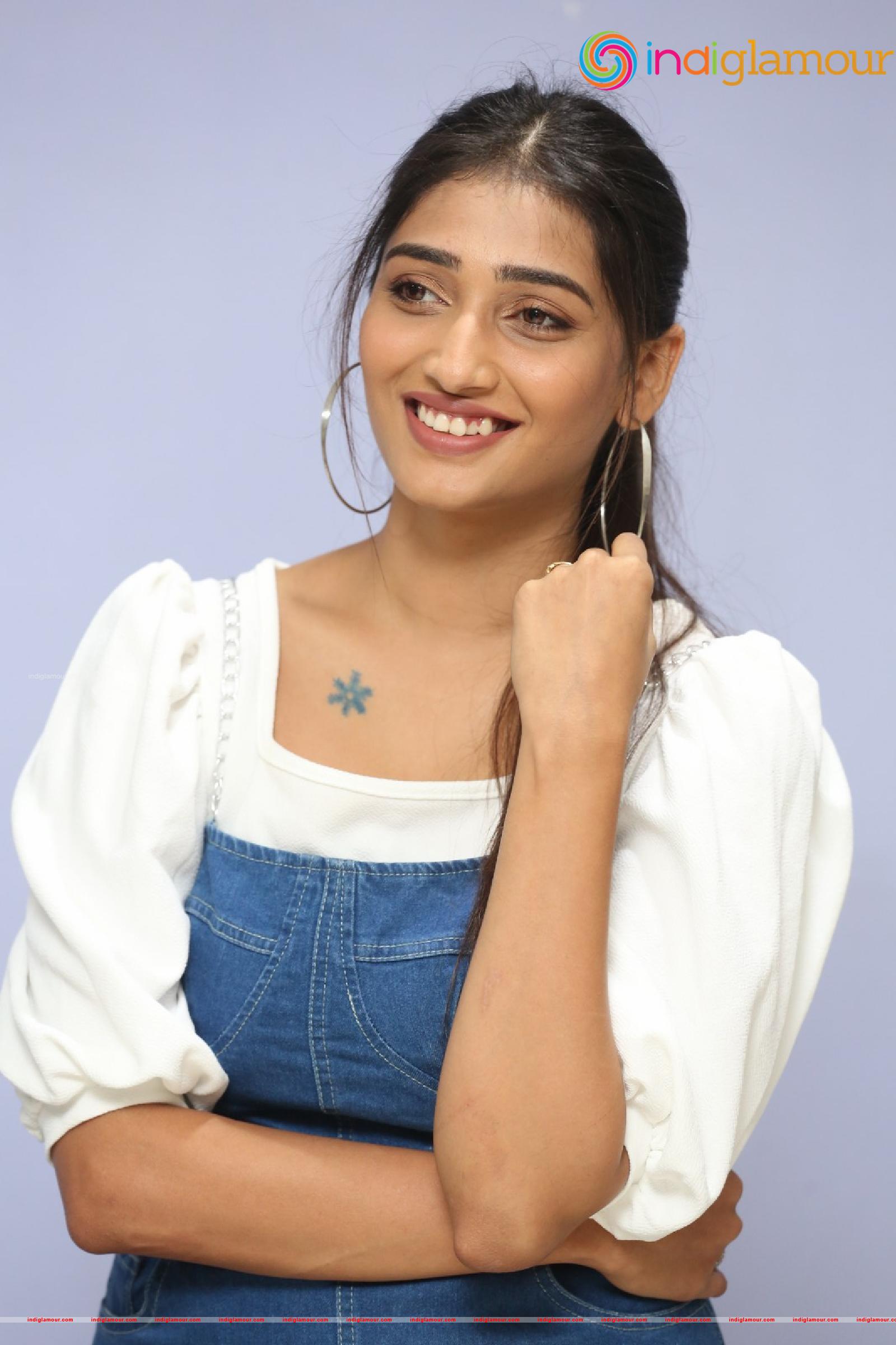 Priya Vadlamani Actress hd photo