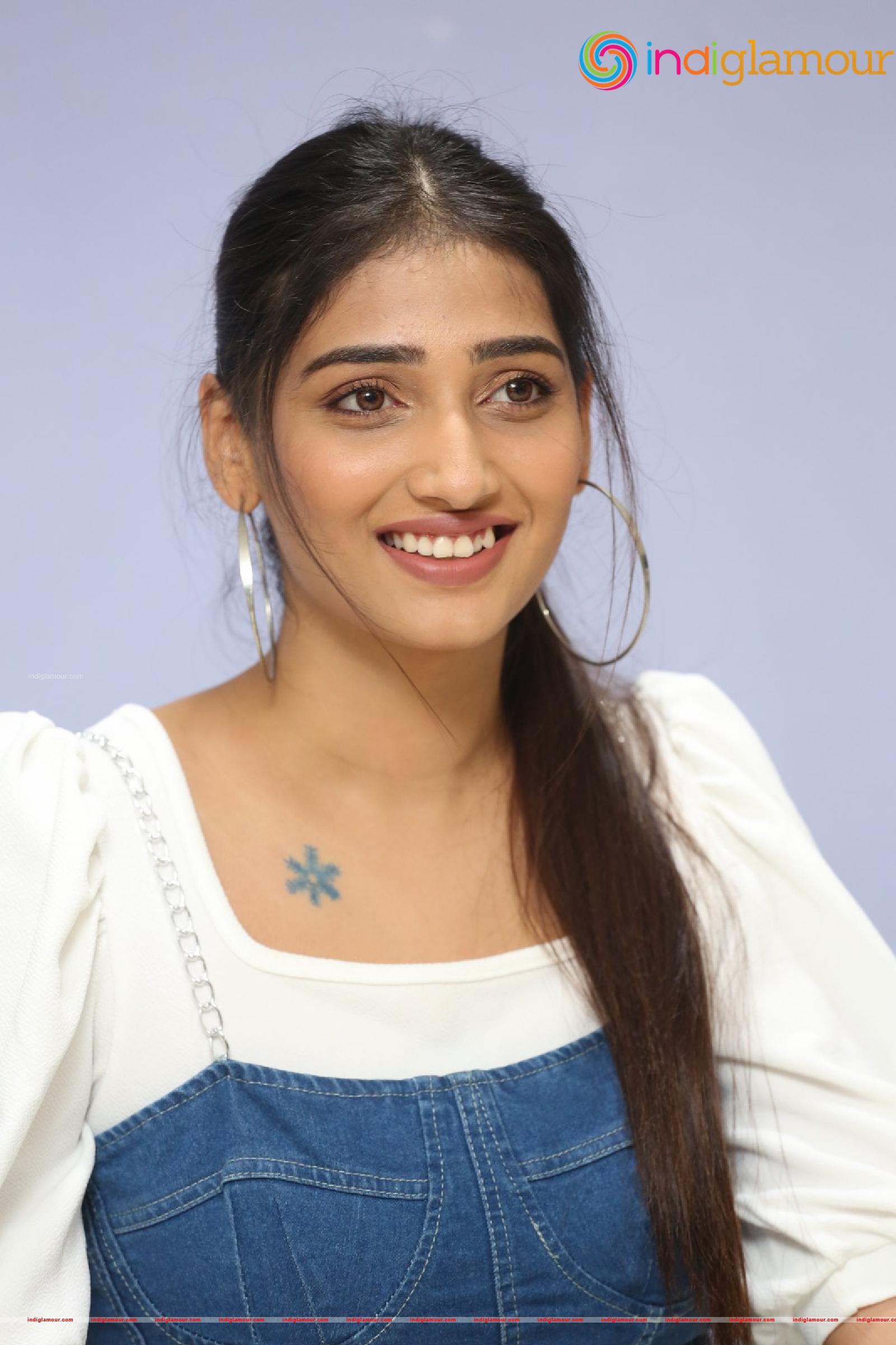 Priya Vadlamani Actress hd photo