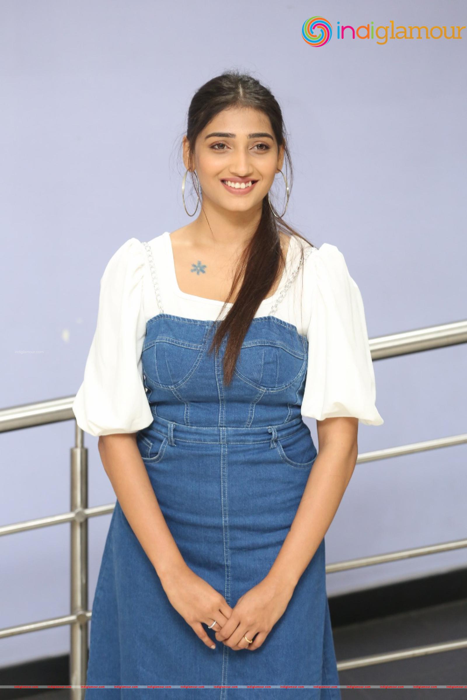 Priya Vadlamani Actress hd photo