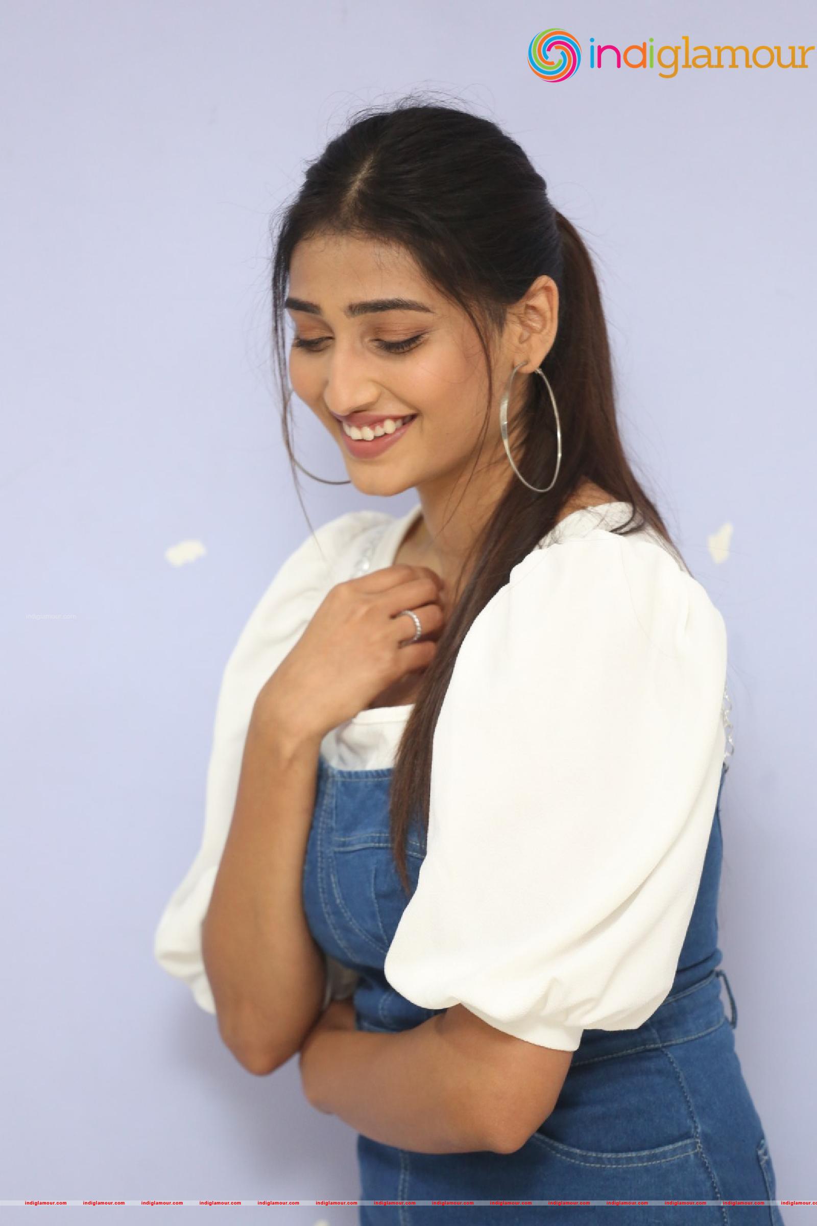 Priya Vadlamani Actress hd photo