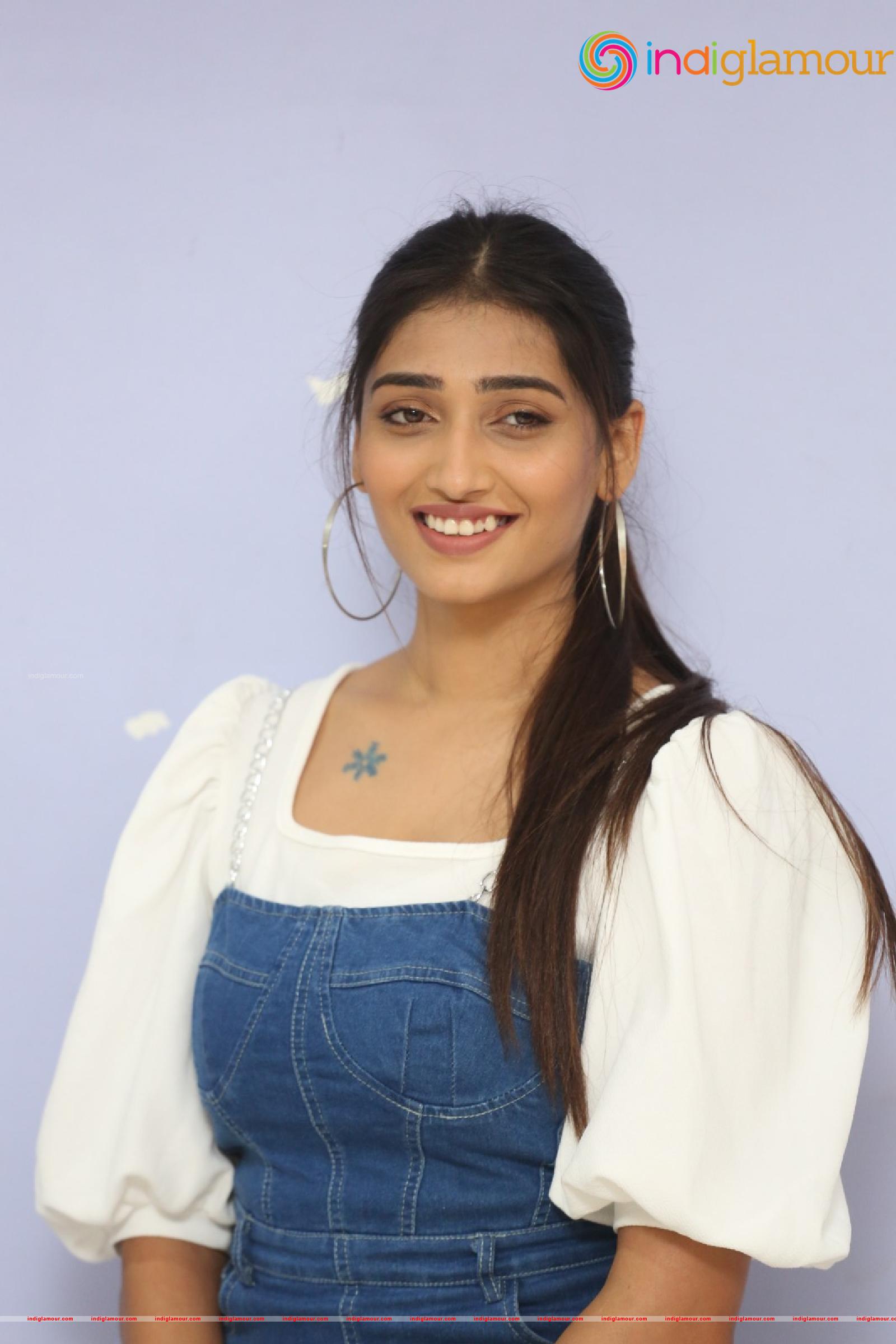 Priya Vadlamani Actress hd photo