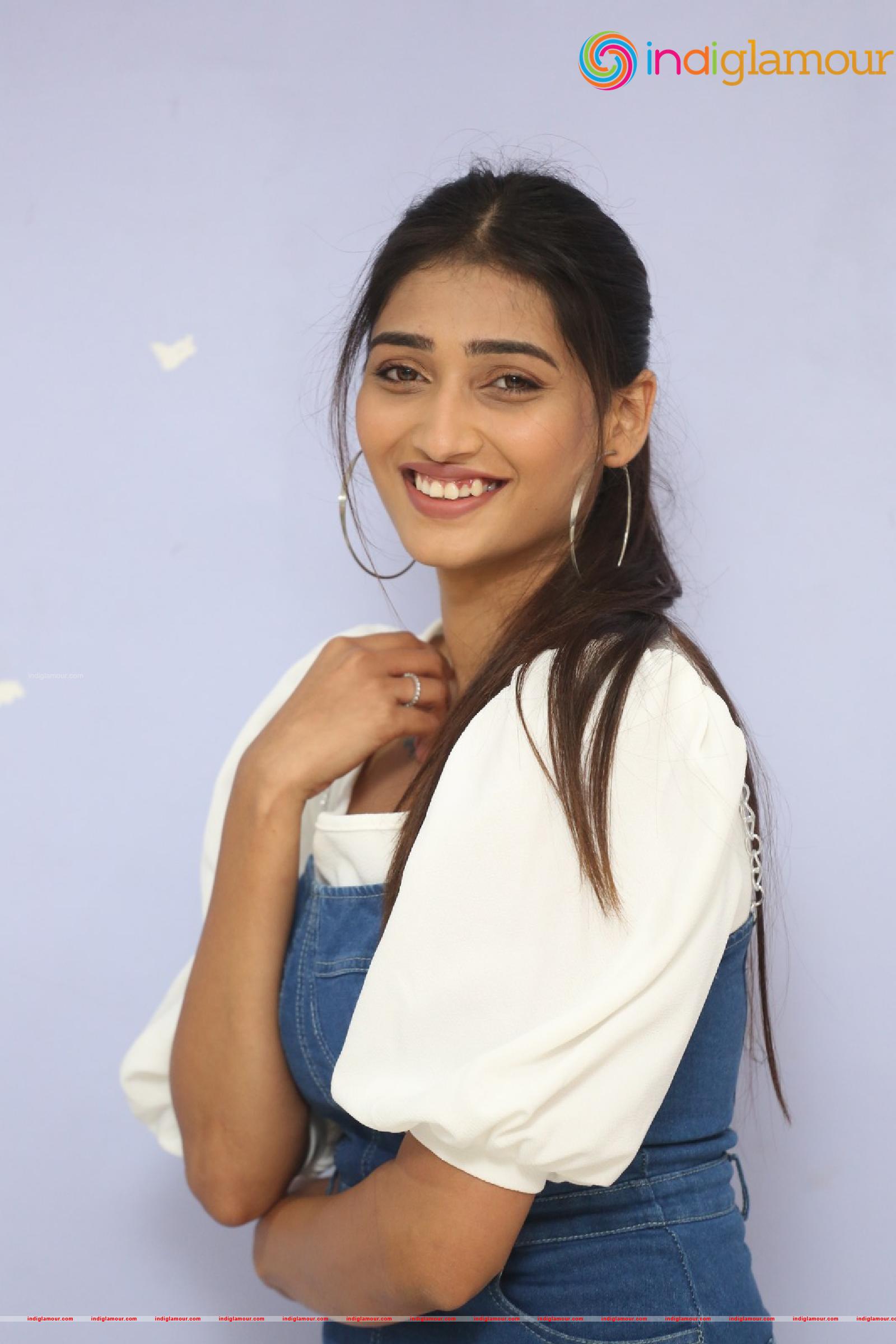 Priya Vadlamani Actress hd photo