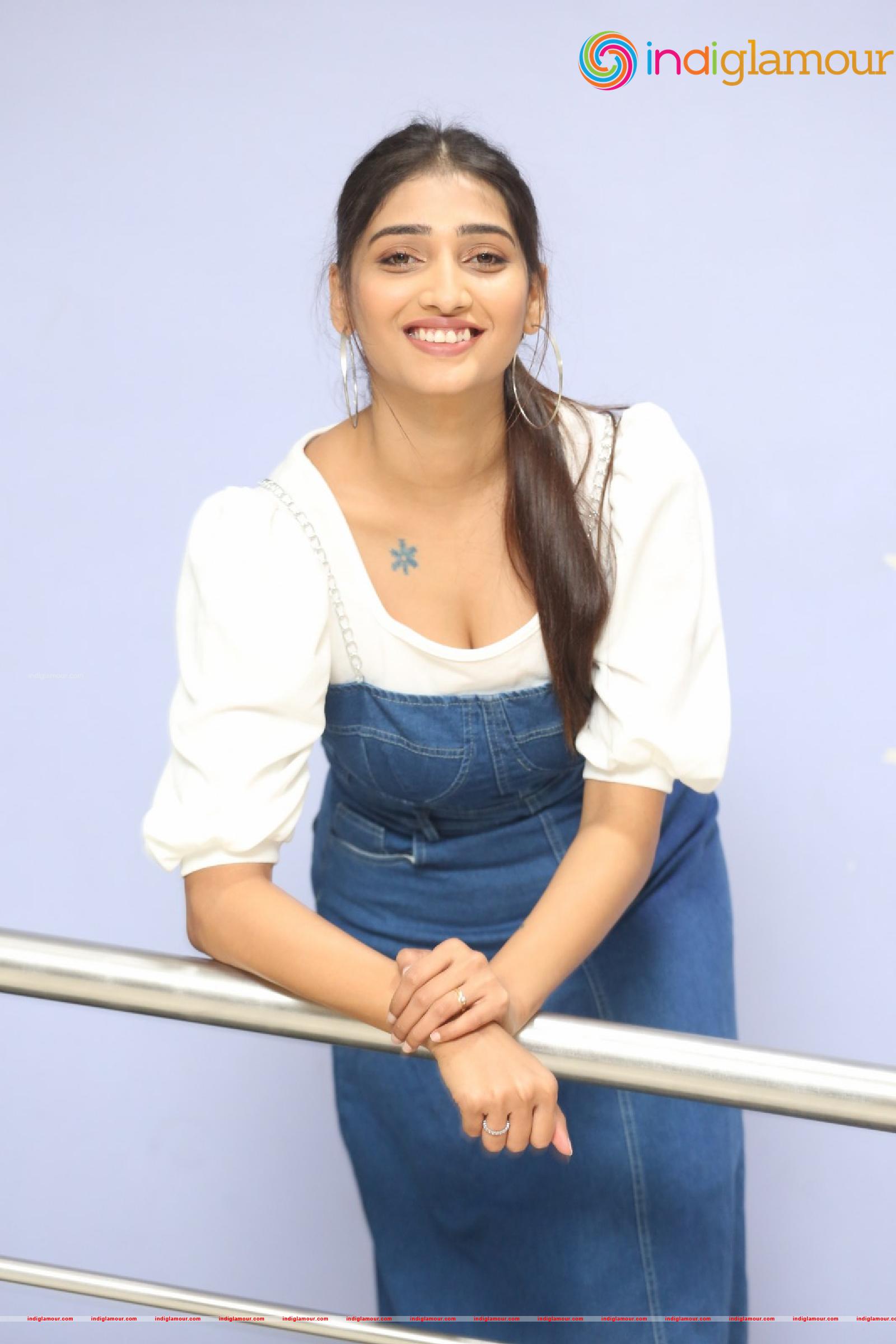 Priya Vadlamani Actress hd photo