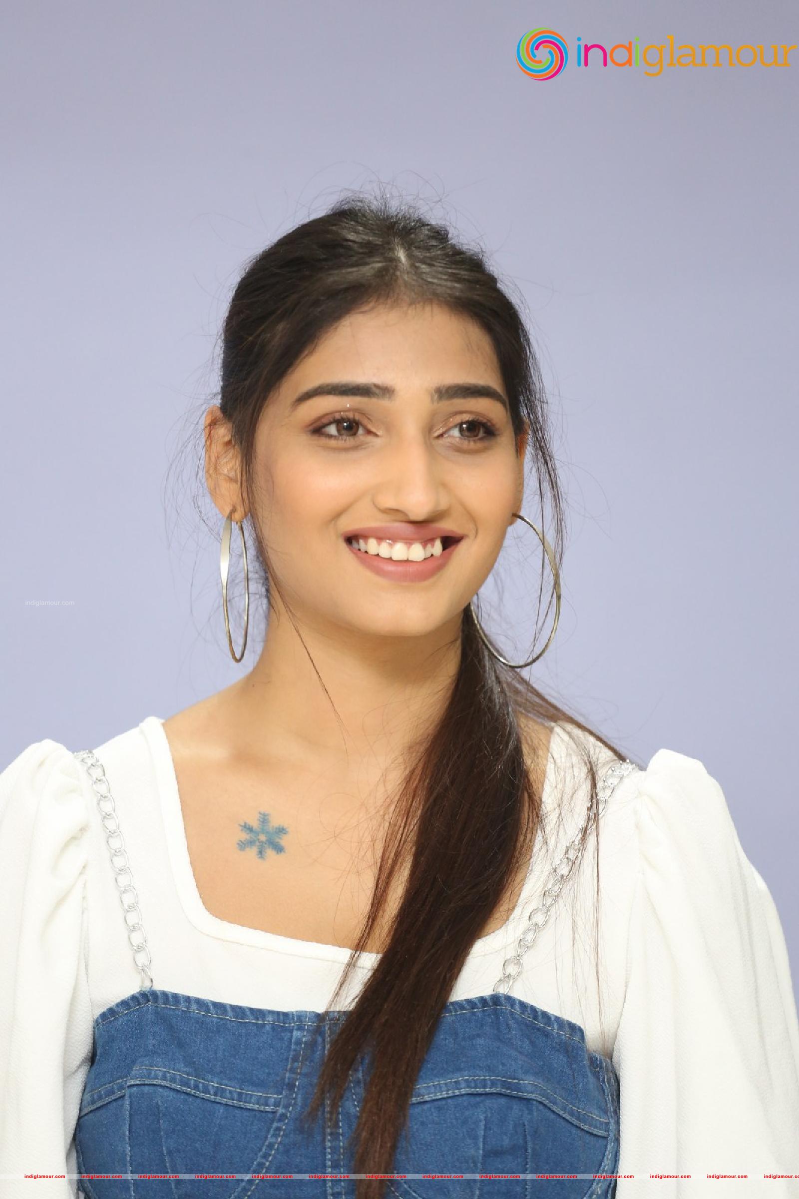 Priya Vadlamani Actress hd photo