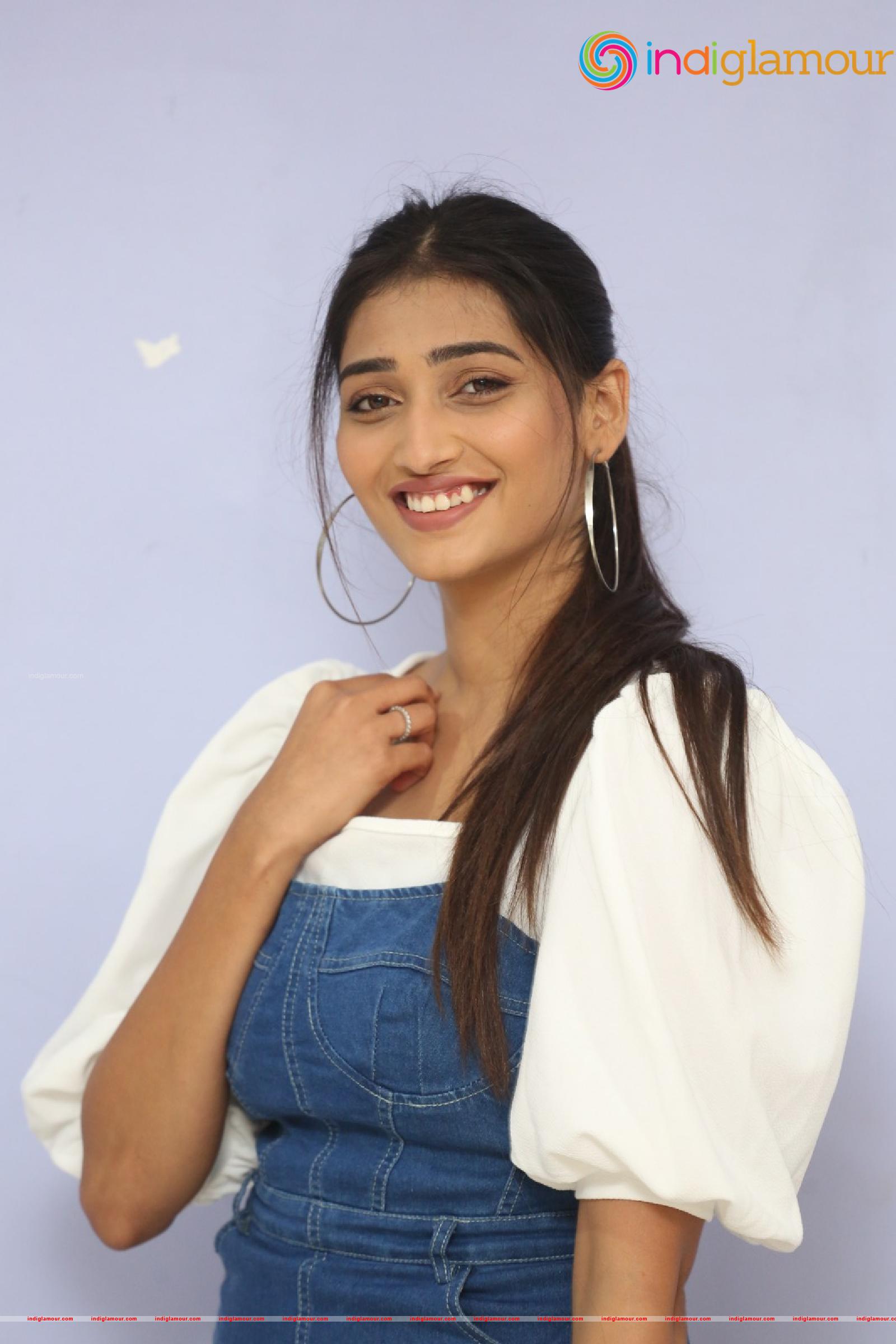 Priya Vadlamani Actress hd photo