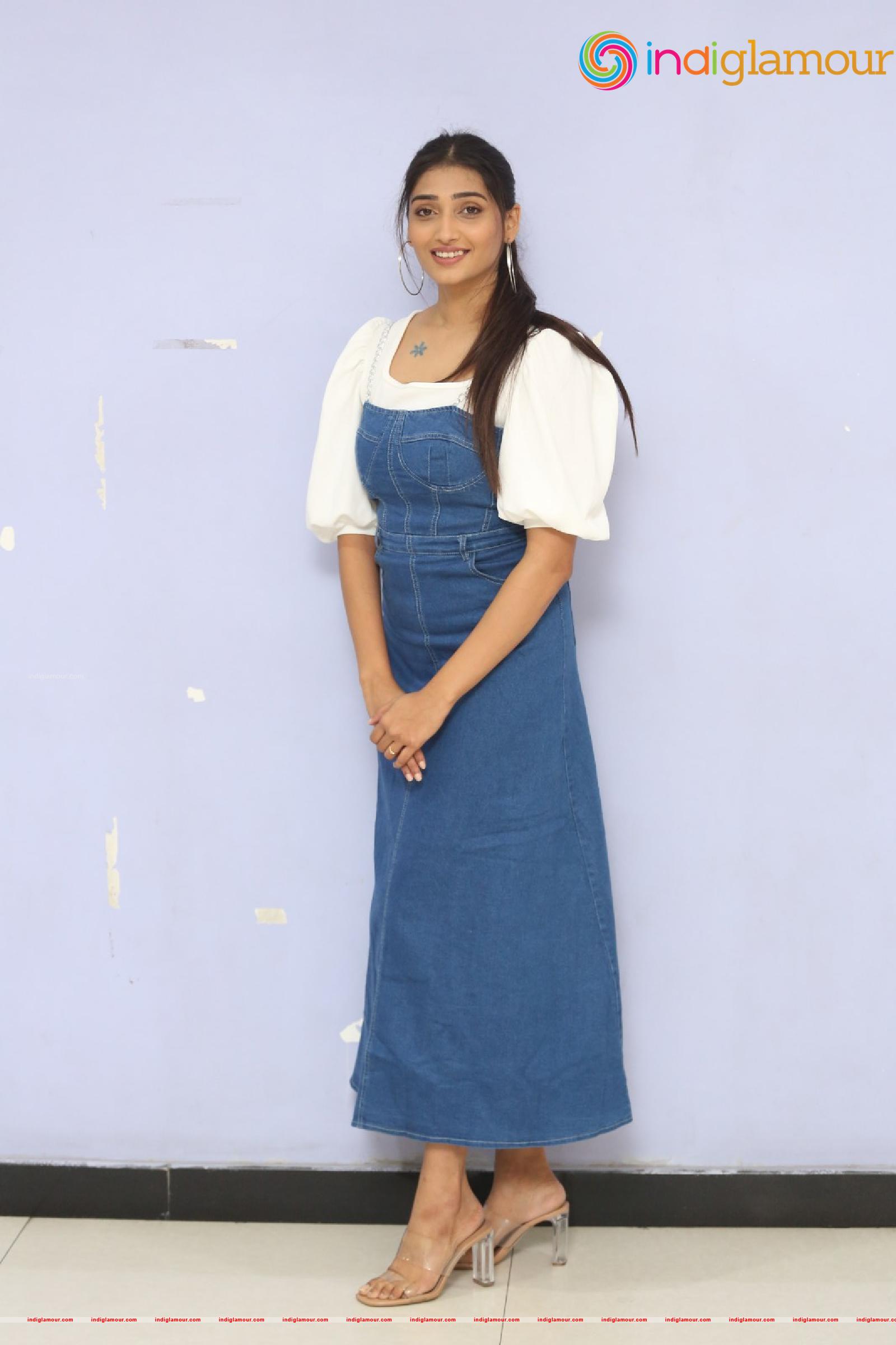 Priya Vadlamani Actress hd photo