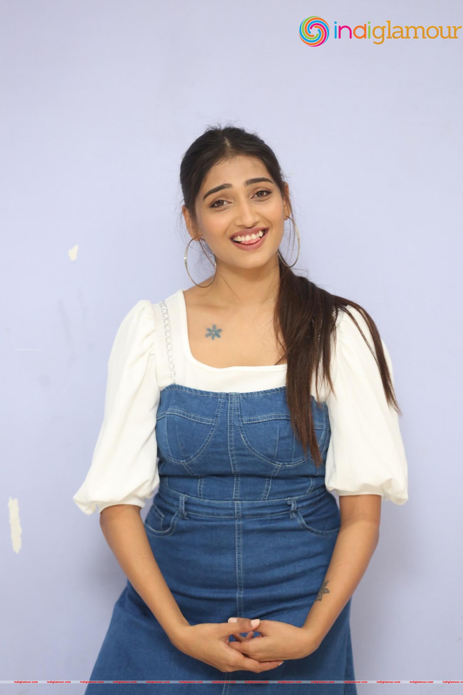Priya Vadlamani Actress hd photo