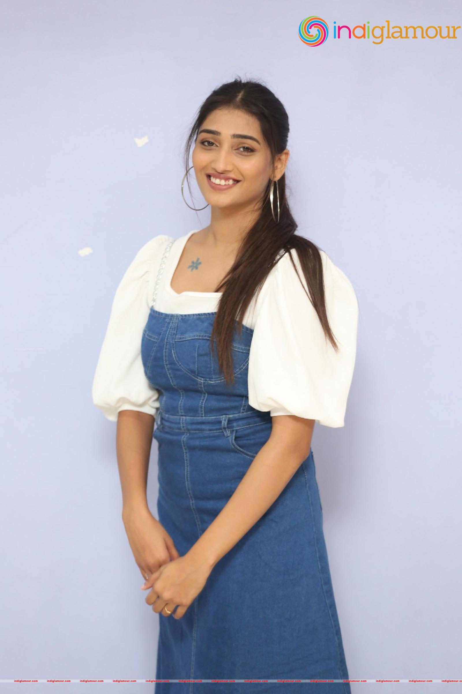 Priya Vadlamani Actress hd photo