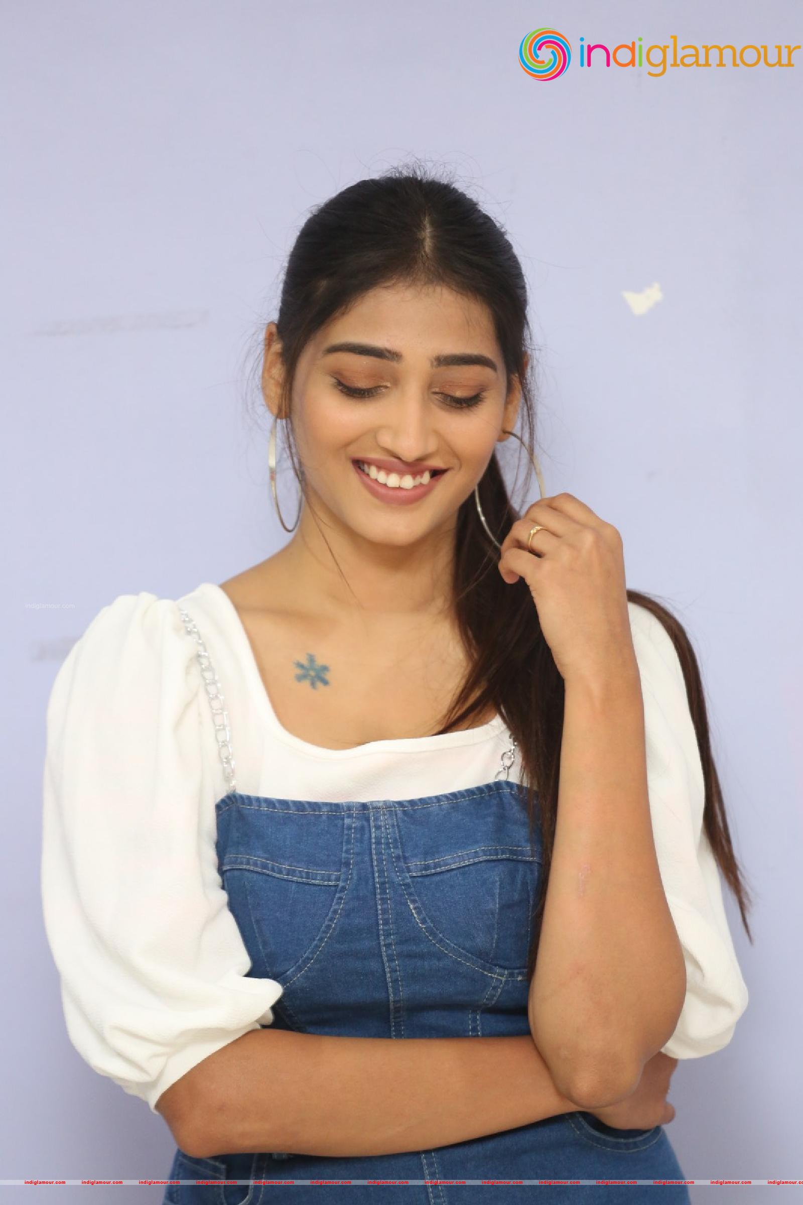 Priya Vadlamani Actress hd photo