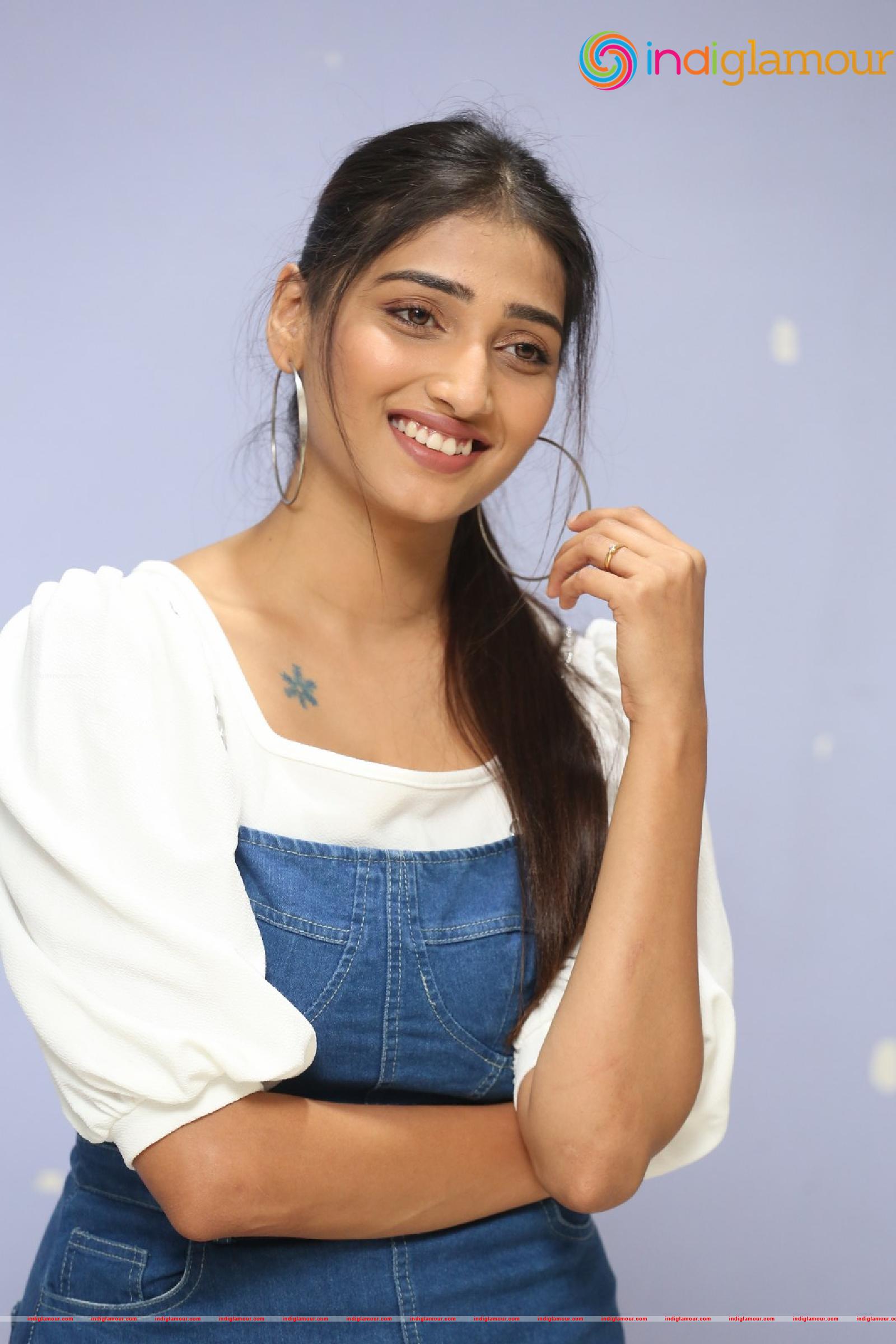 Priya Vadlamani Actress hd photo
