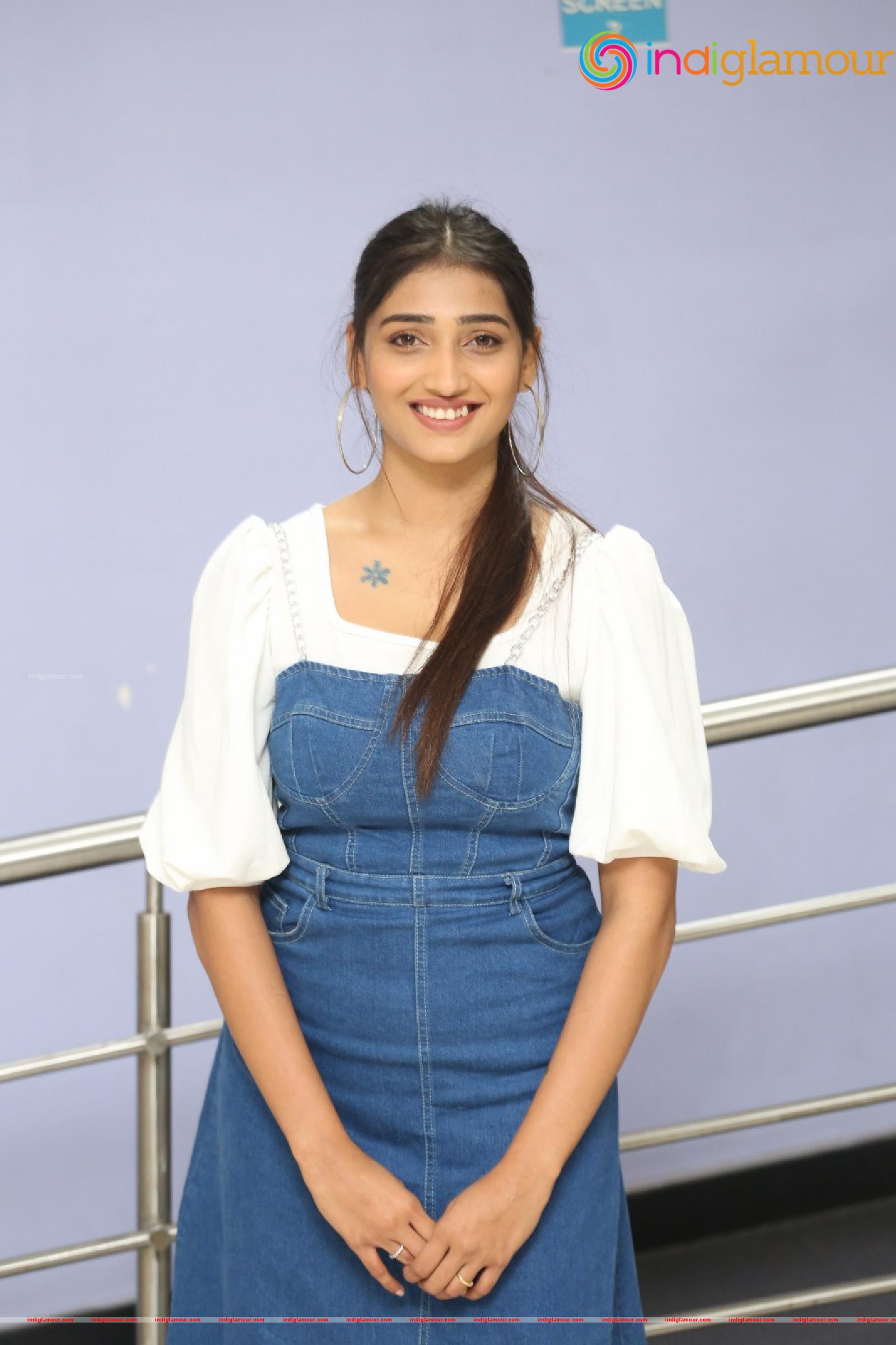 Priya Vadlamani Actress hd photo