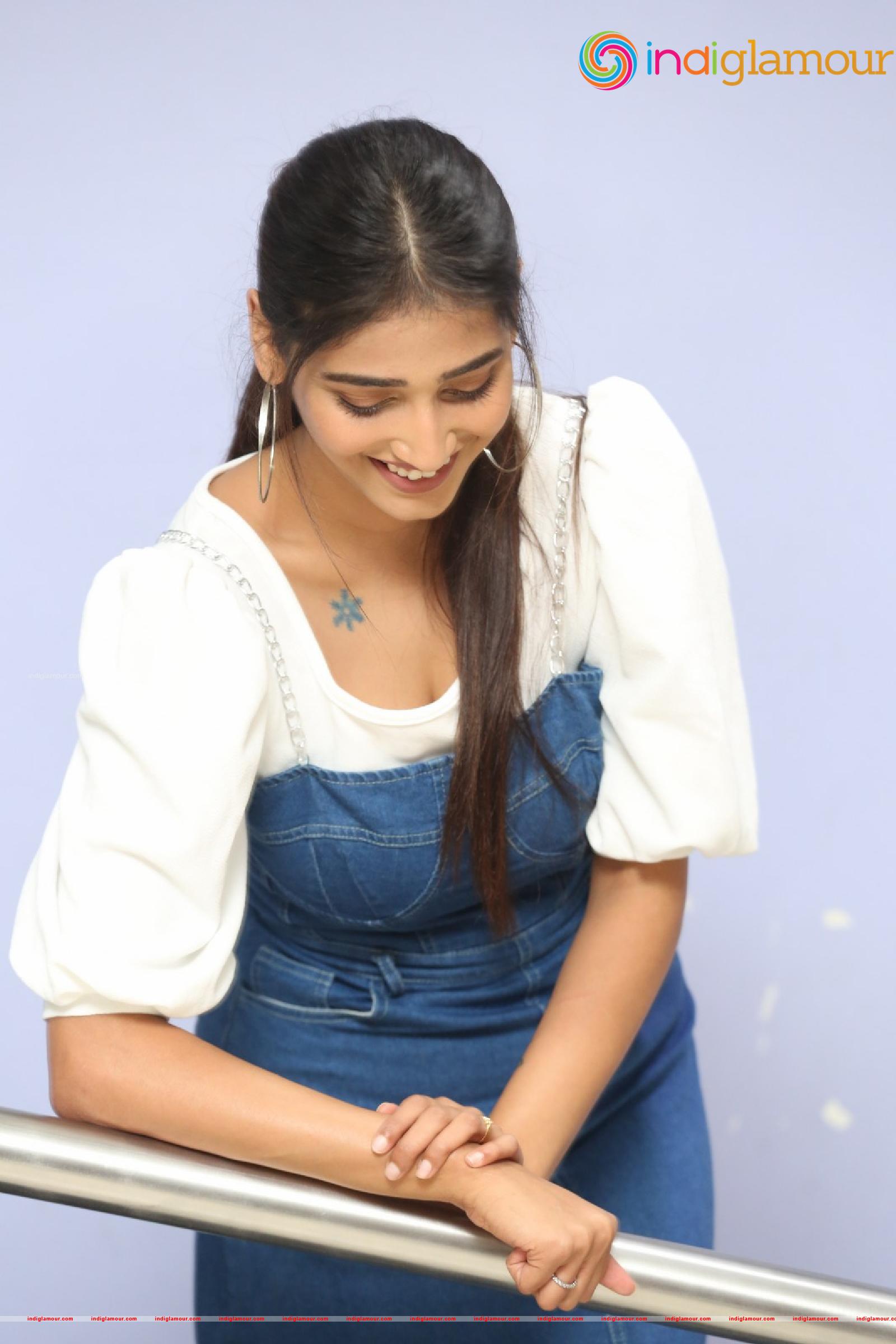Priya Vadlamani Actress hd photo