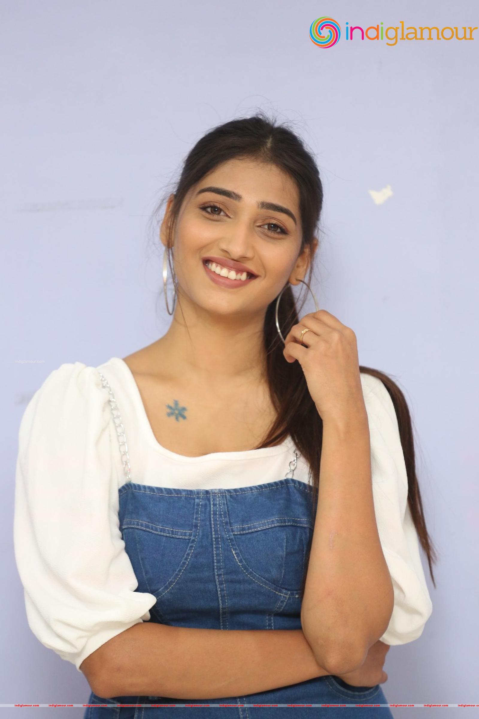 Priya Vadlamani Actress hd photo