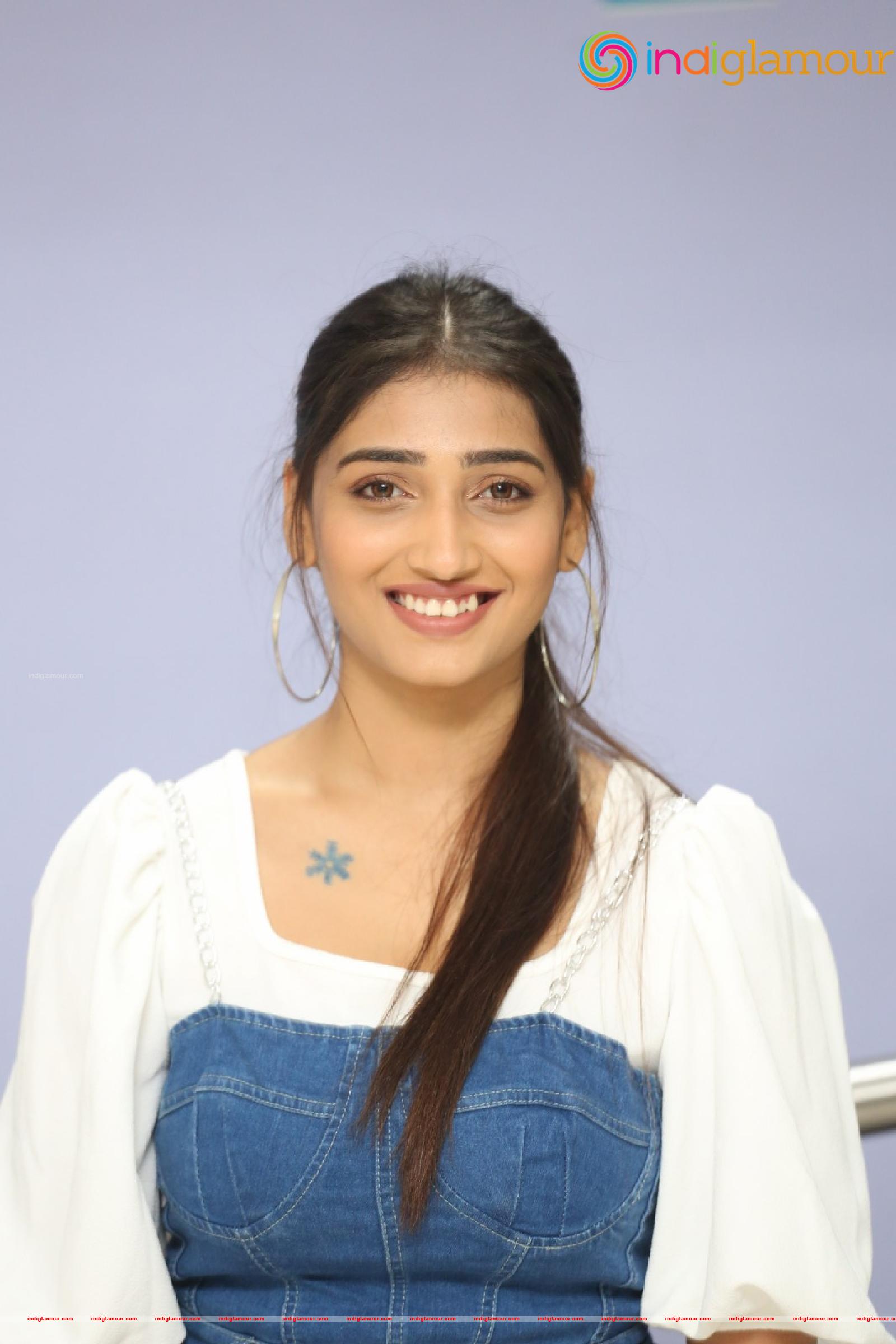 Priya Vadlamani Actress hd photo