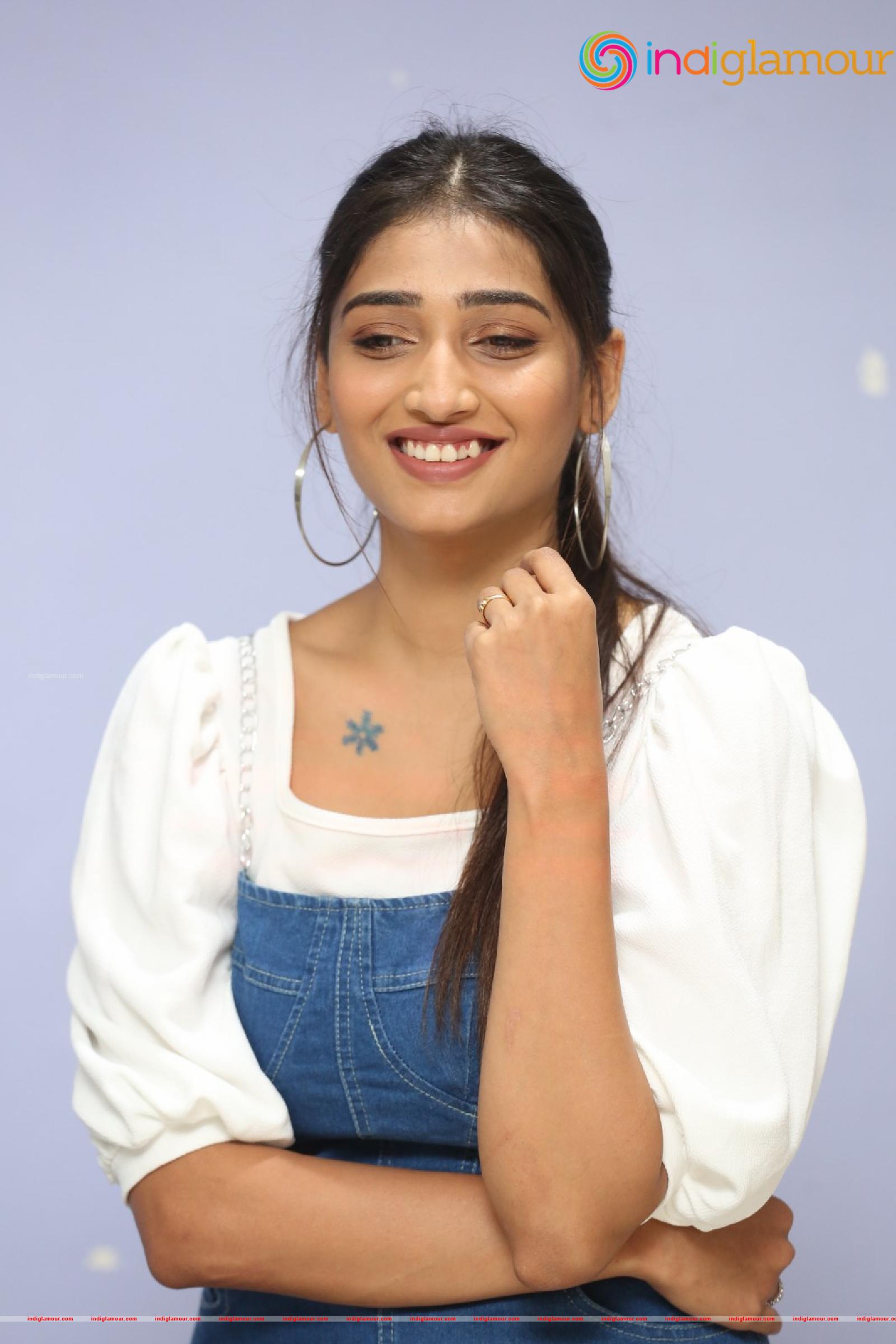 Priya Vadlamani Actress hd photo
