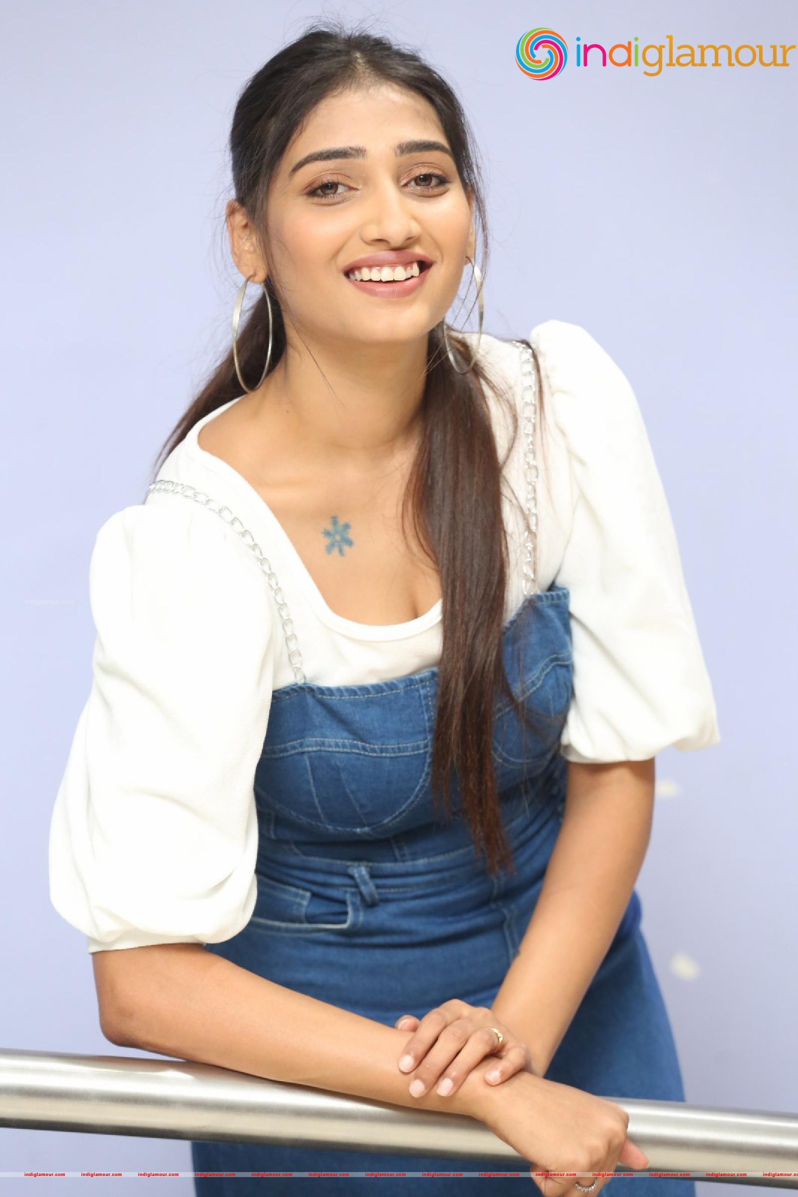 Priya Vadlamani Actress hd photo