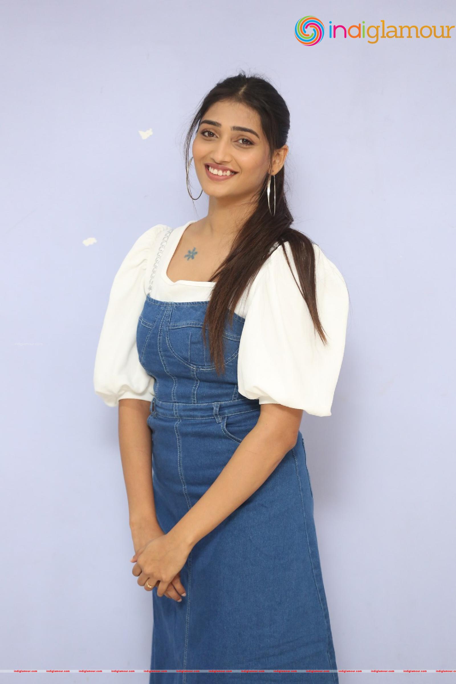 Priya Vadlamani Actress hd photo
