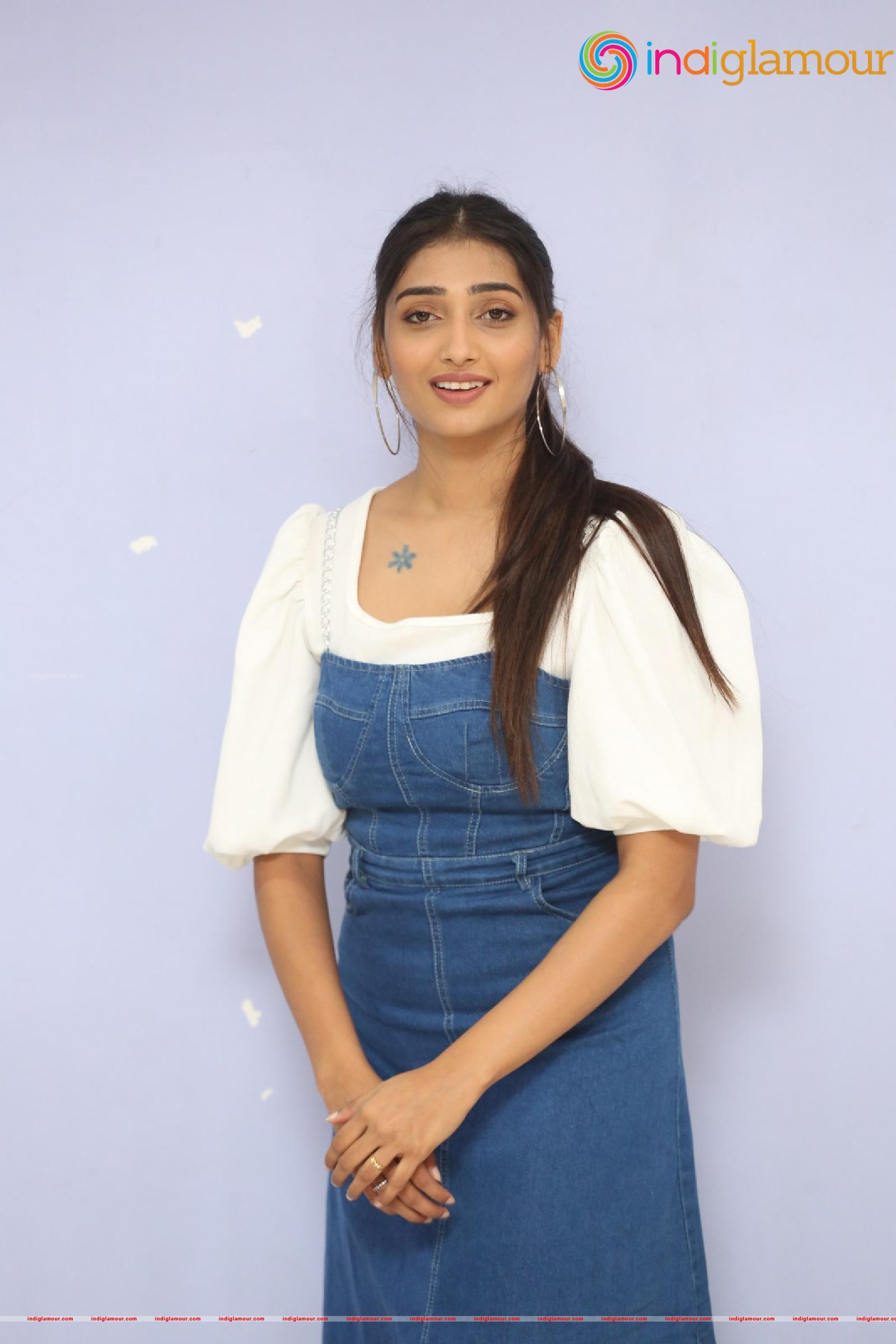 Priya Vadlamani Actress hd photo
