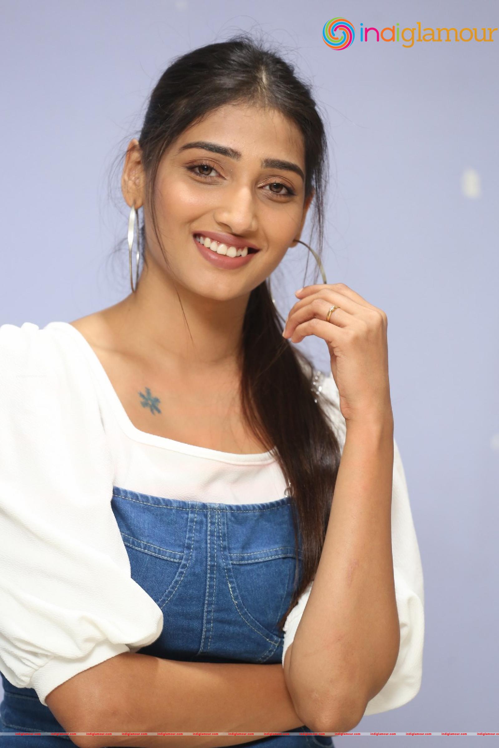Priya Vadlamani Actress hd photo