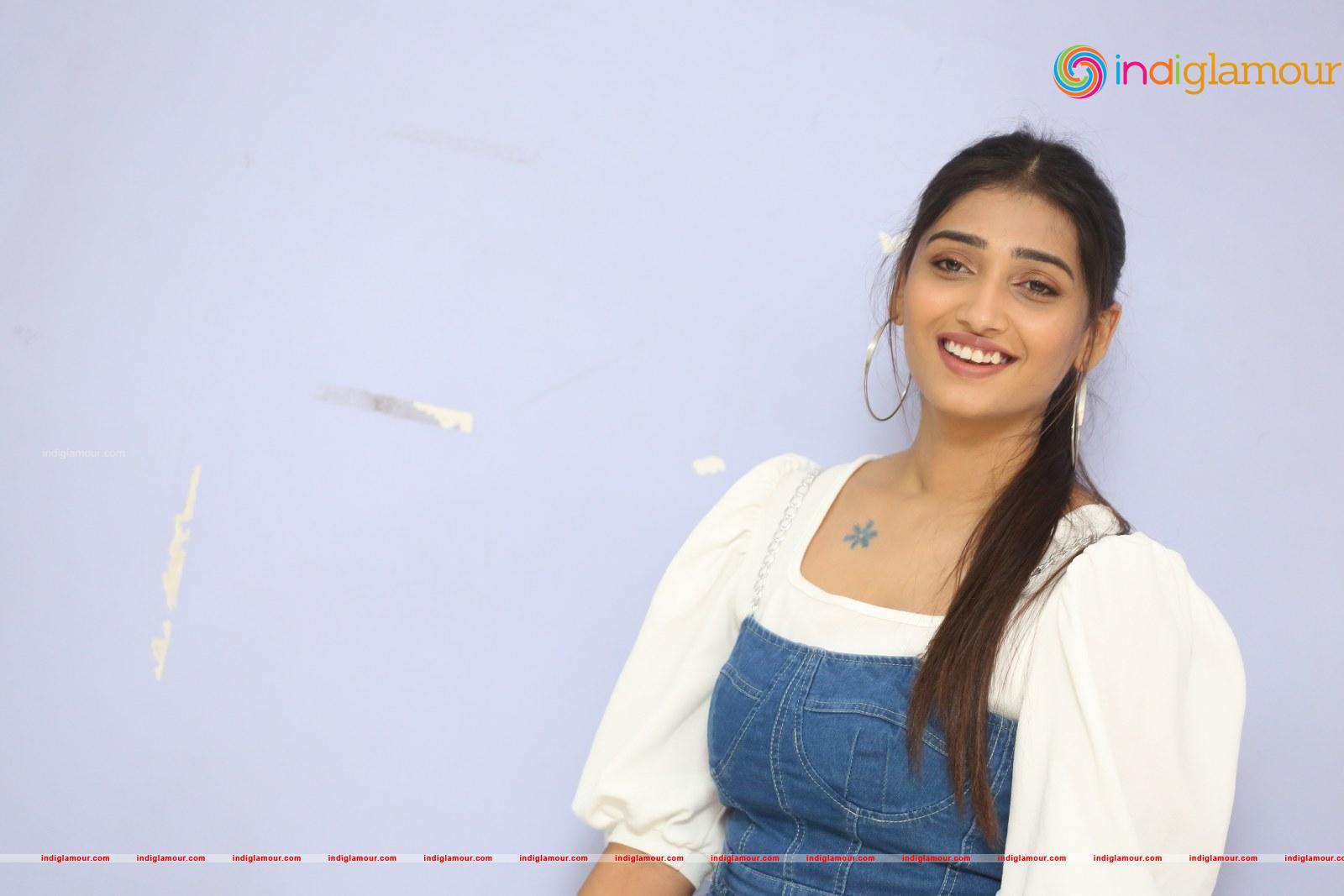 Priya Vadlamani Actress hd photo