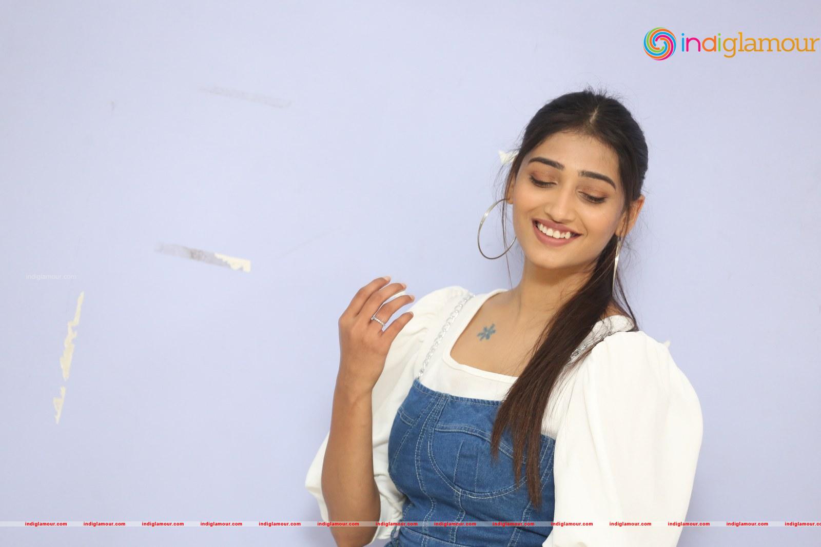 Priya Vadlamani Actress hd photo