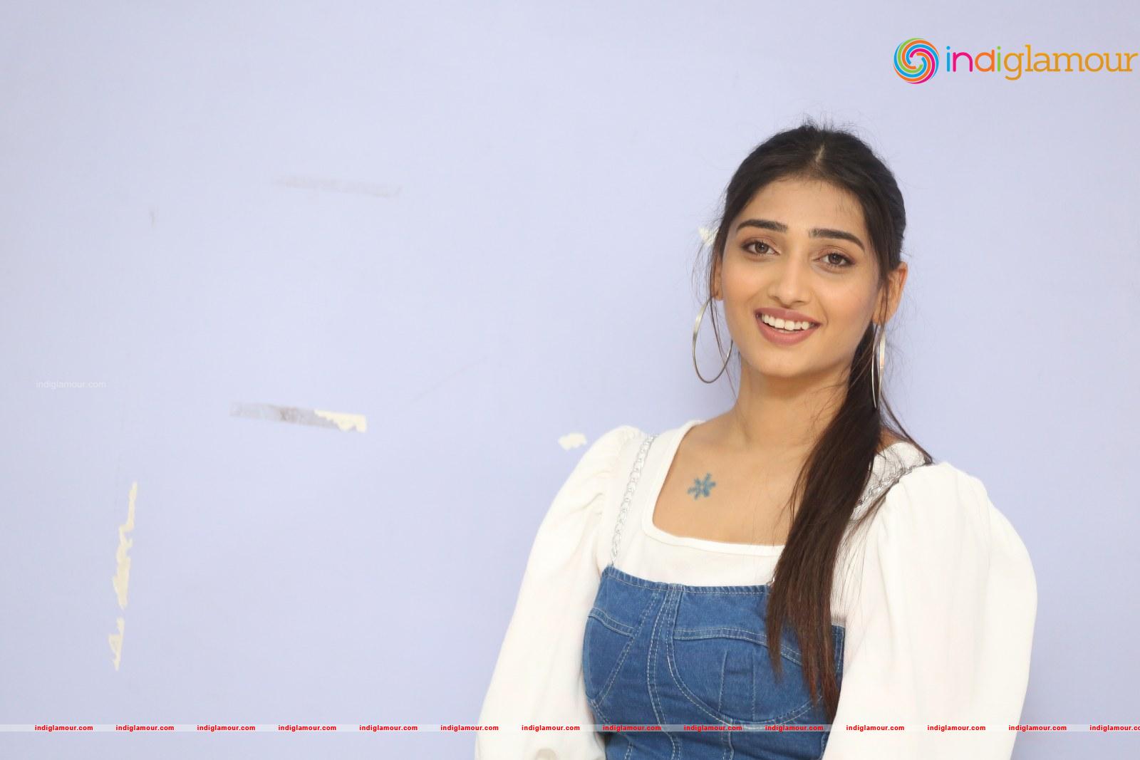 Priya Vadlamani Actress hd photo