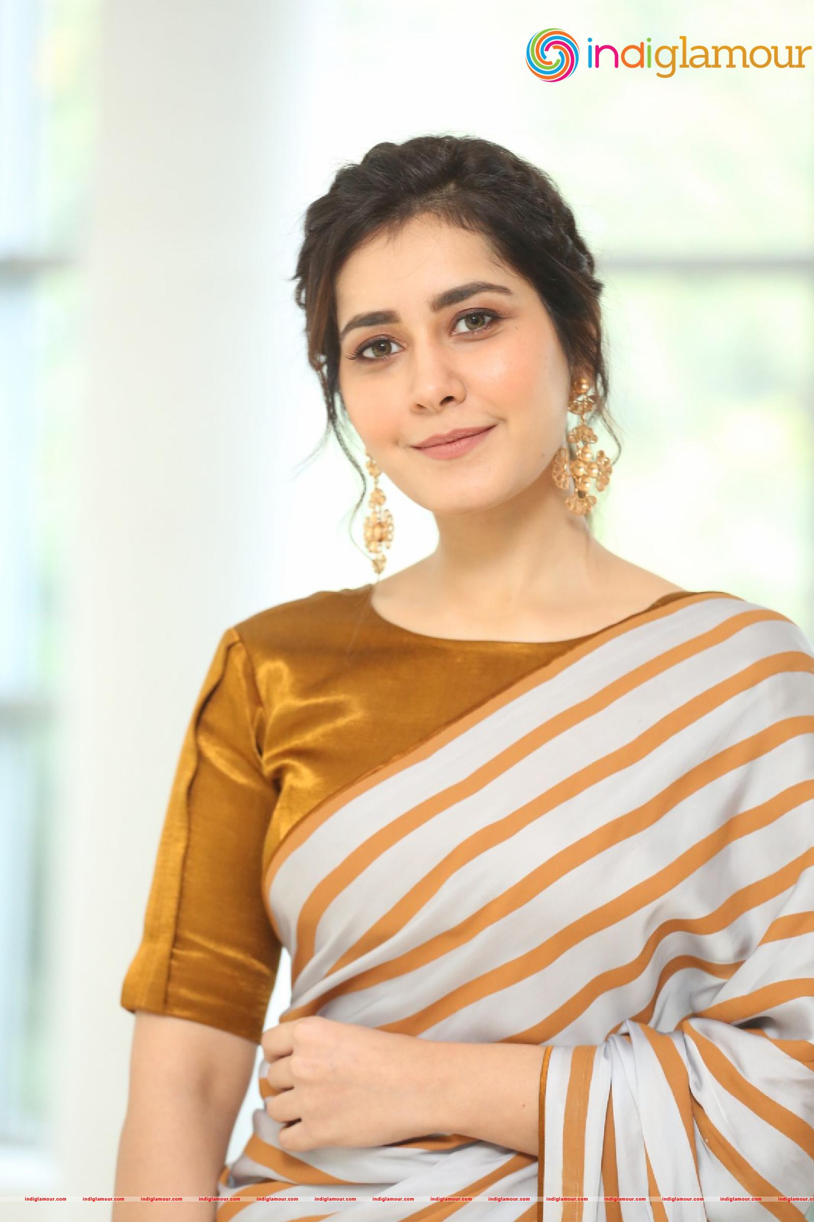Raashi Khanna Actress hd photo