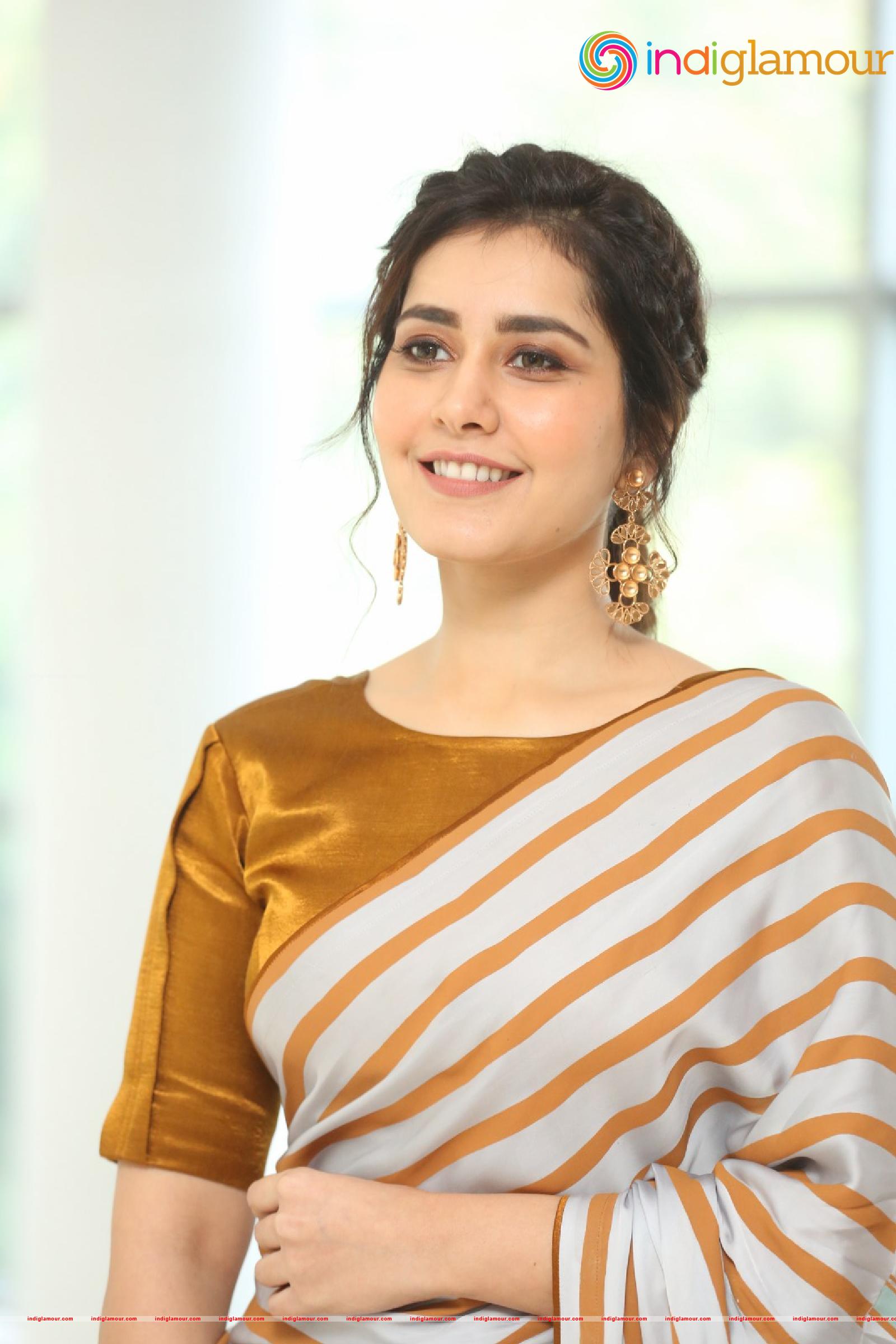 Raashi Khanna Actress hd photo