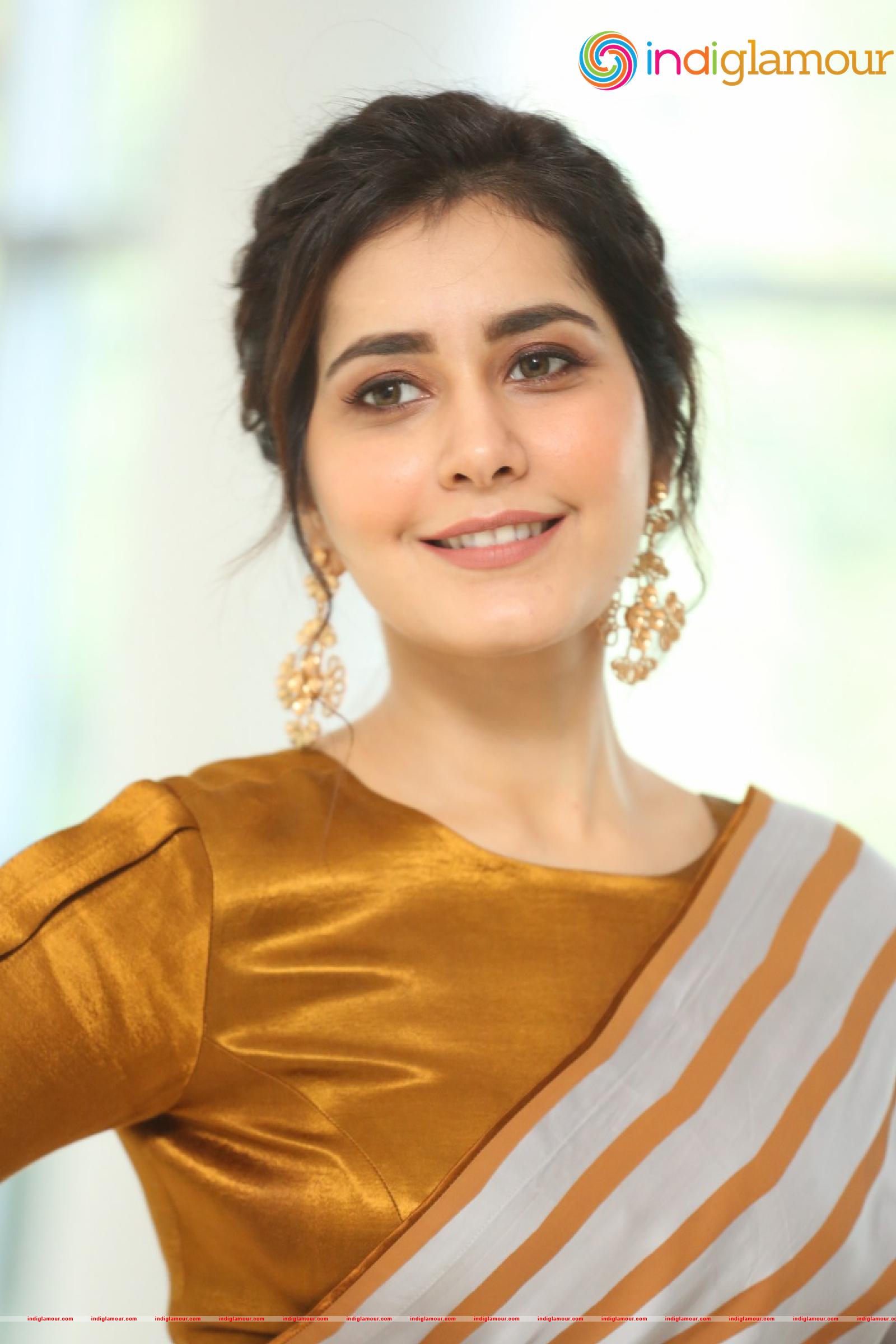 Raashi Khanna Actress hd photo