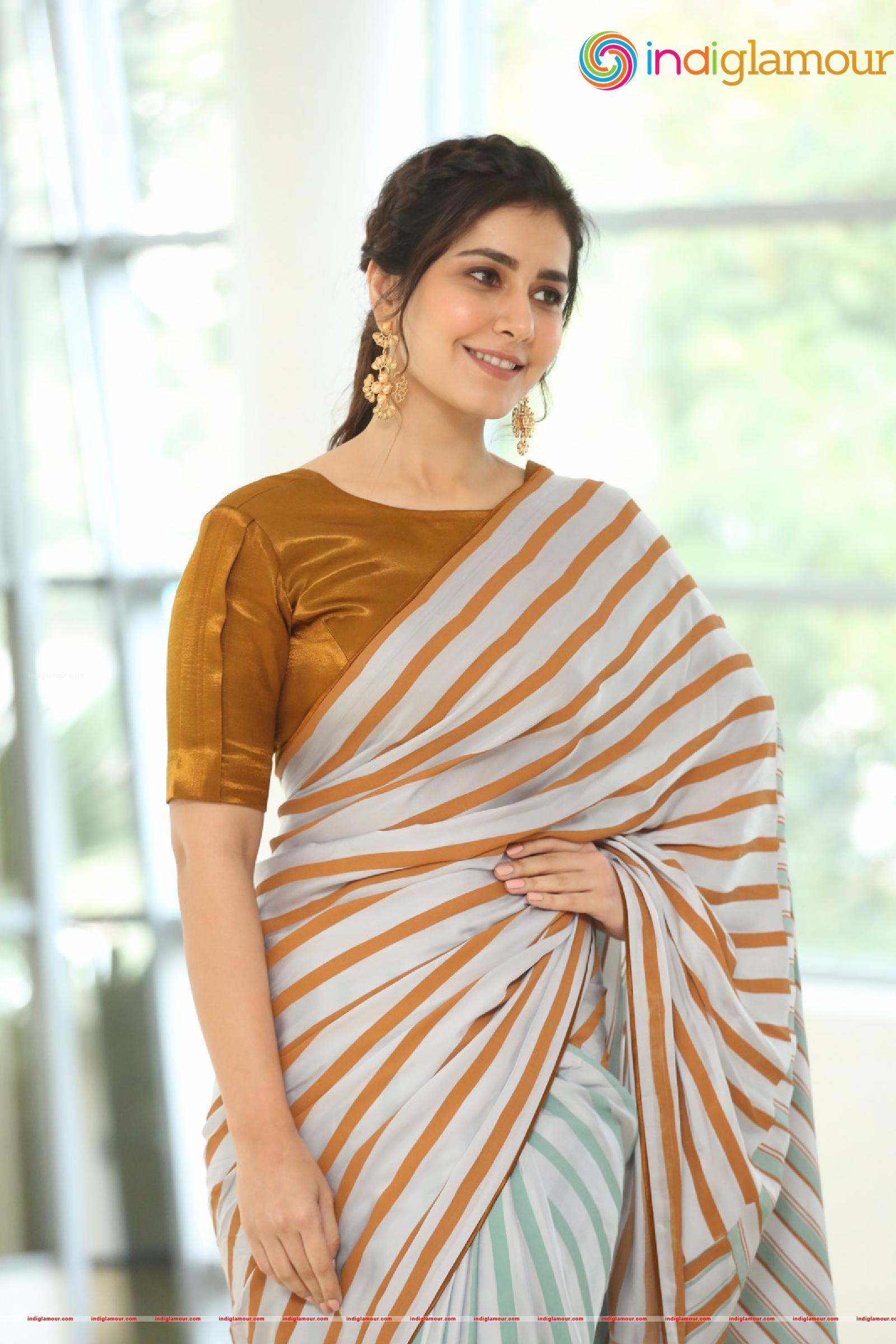 Raashi Khanna Actress hd photo