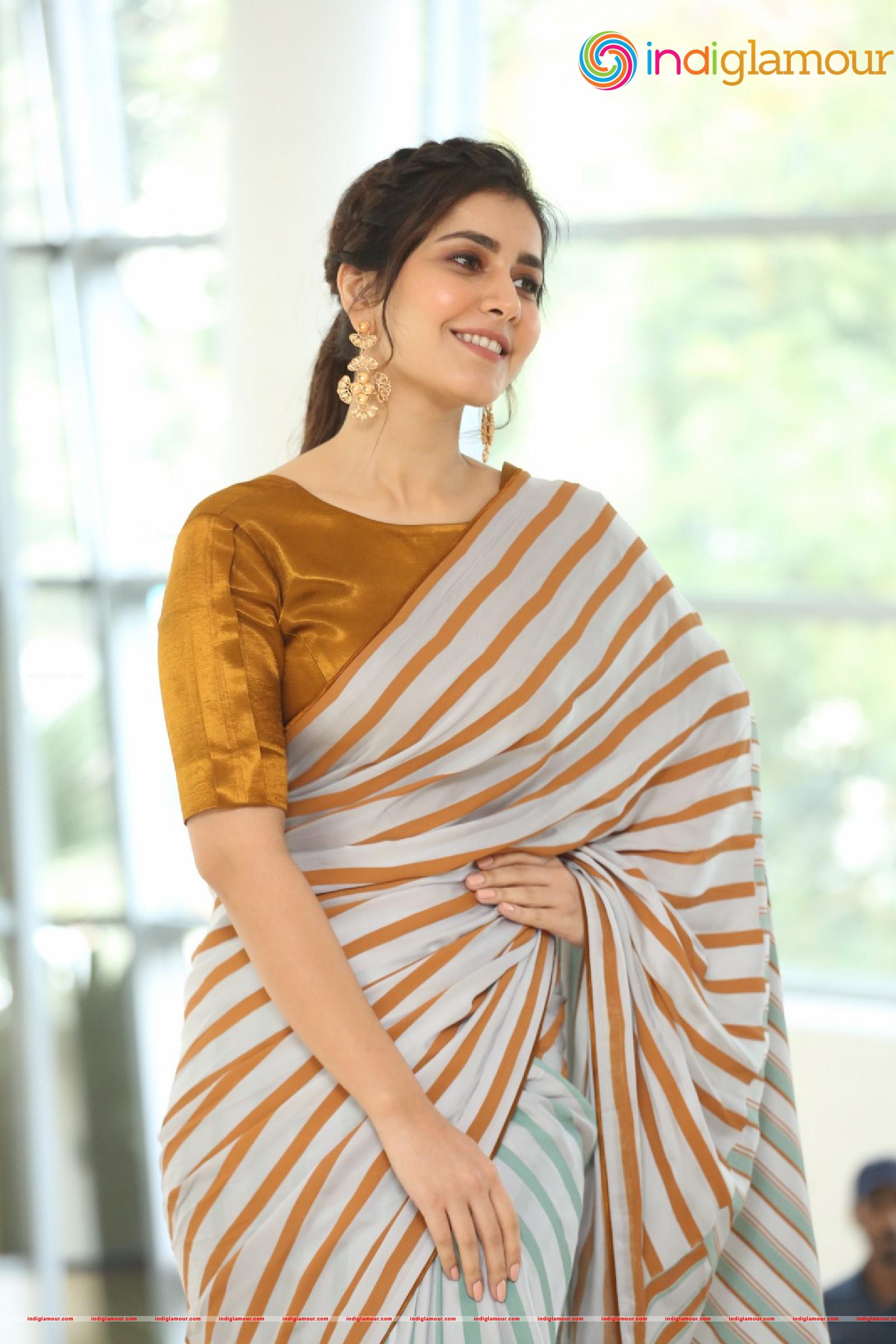 Raashi Khanna Actress hd photo