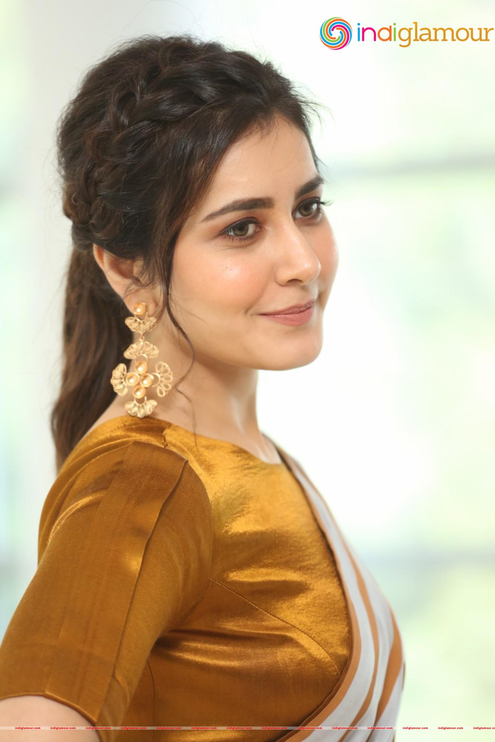 Raashi Khanna Actress hd photo