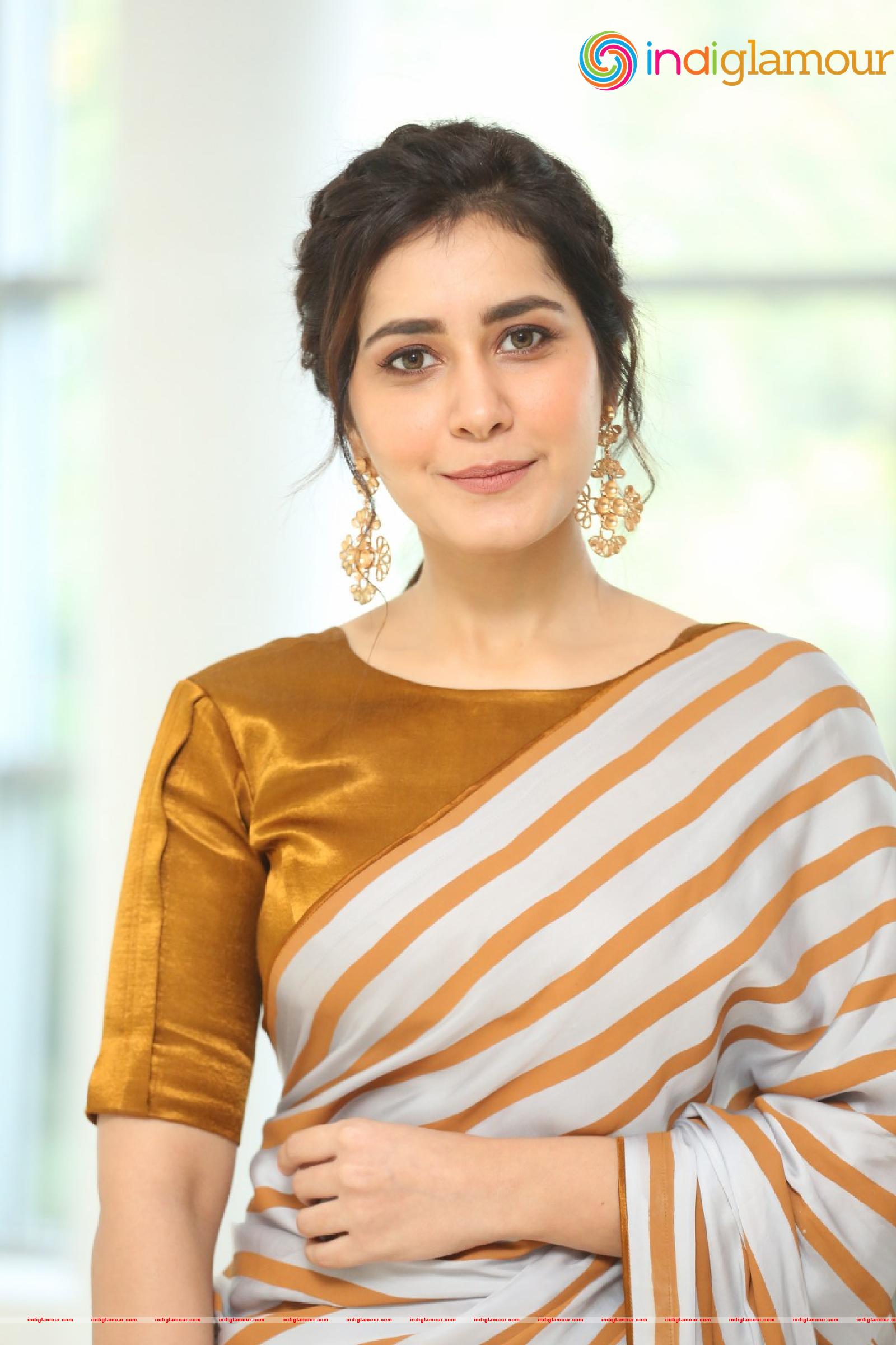 Raashi Khanna Actress hd photo