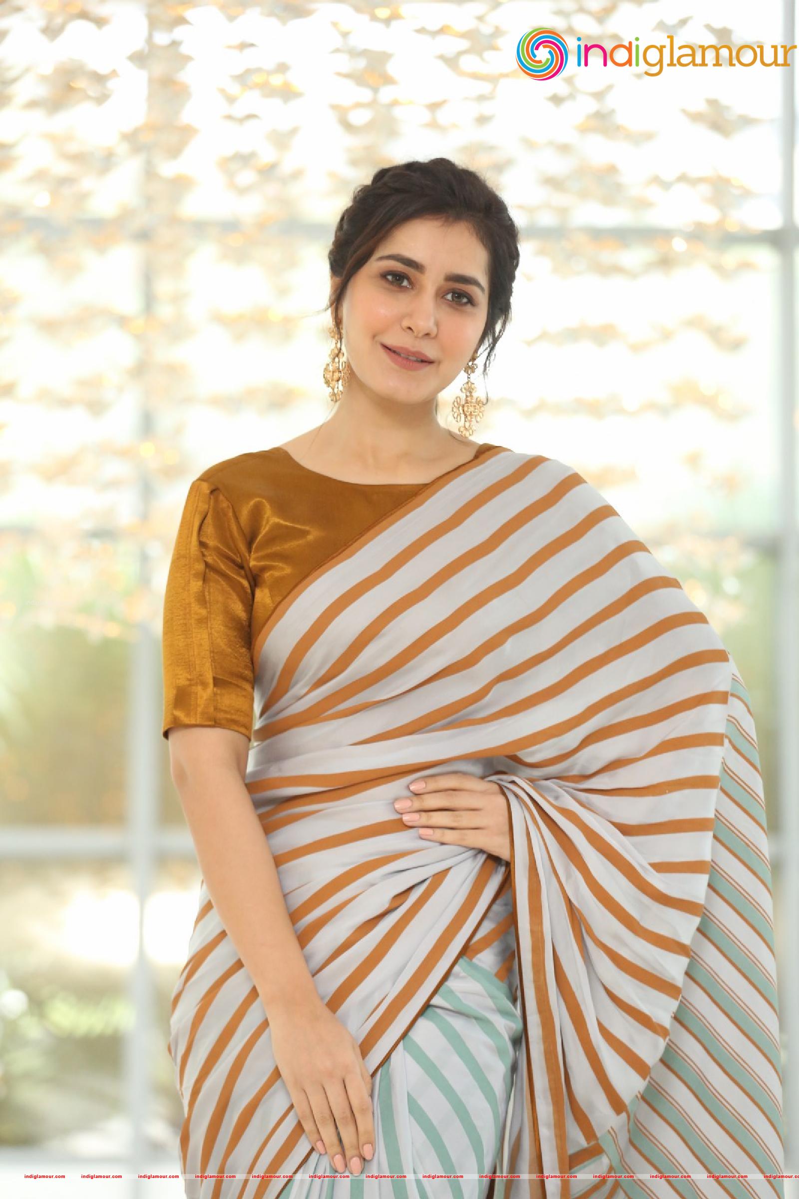 Raashi Khanna Actress hd photo