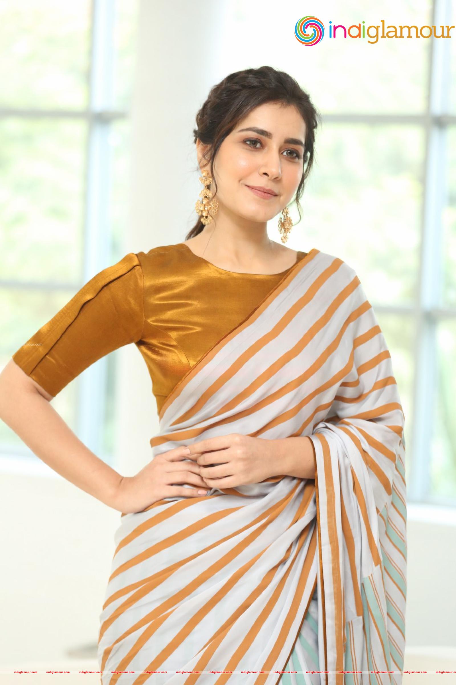 Raashi Khanna Actress hd photo