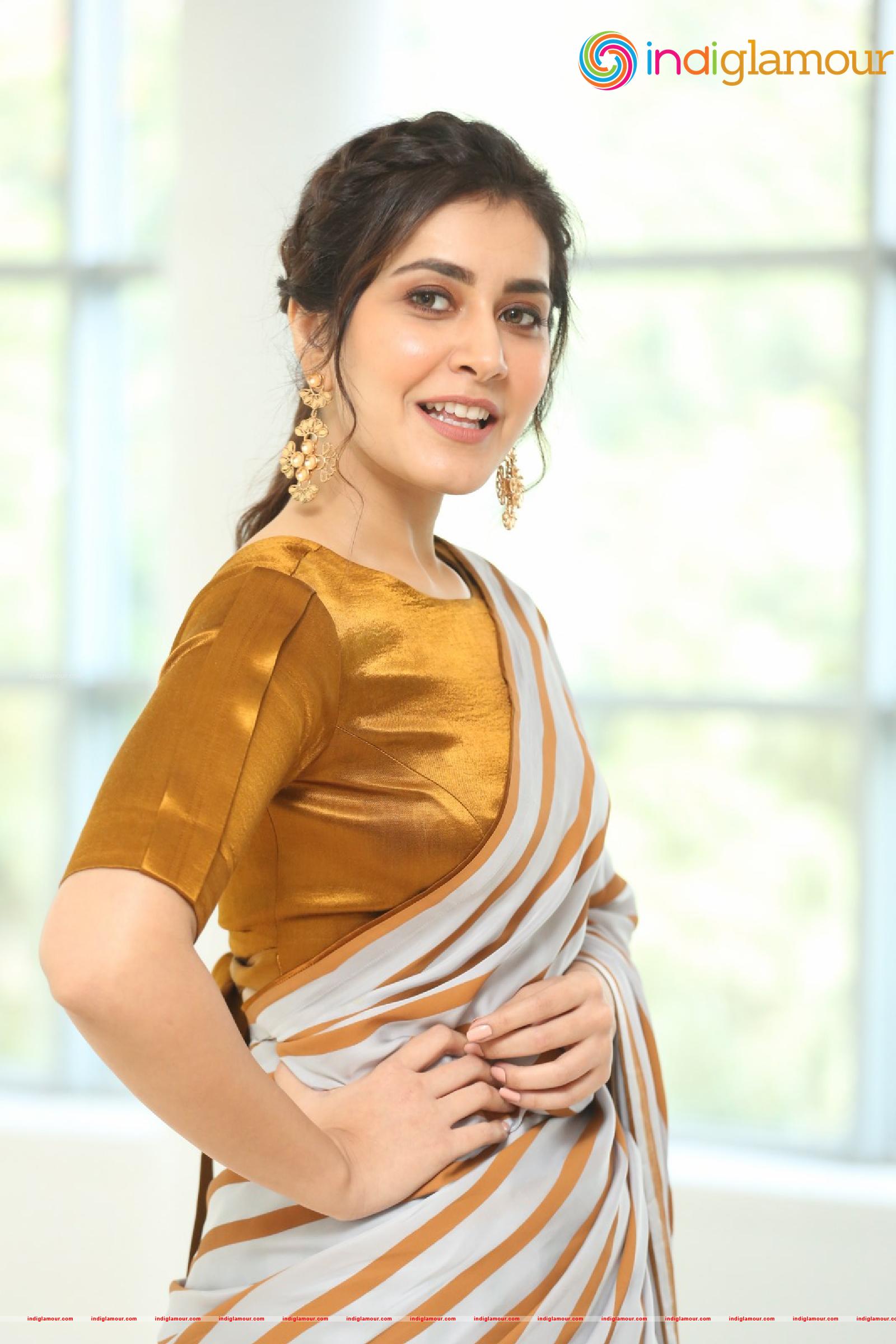Raashi Khanna Actress hd photo