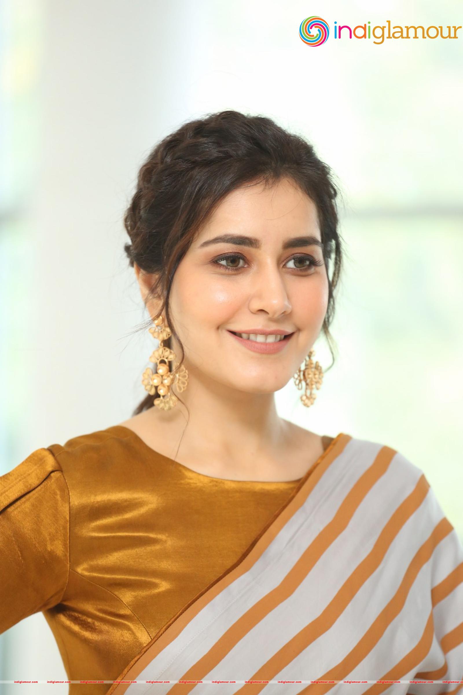 Raashi Khanna Actress hd photo