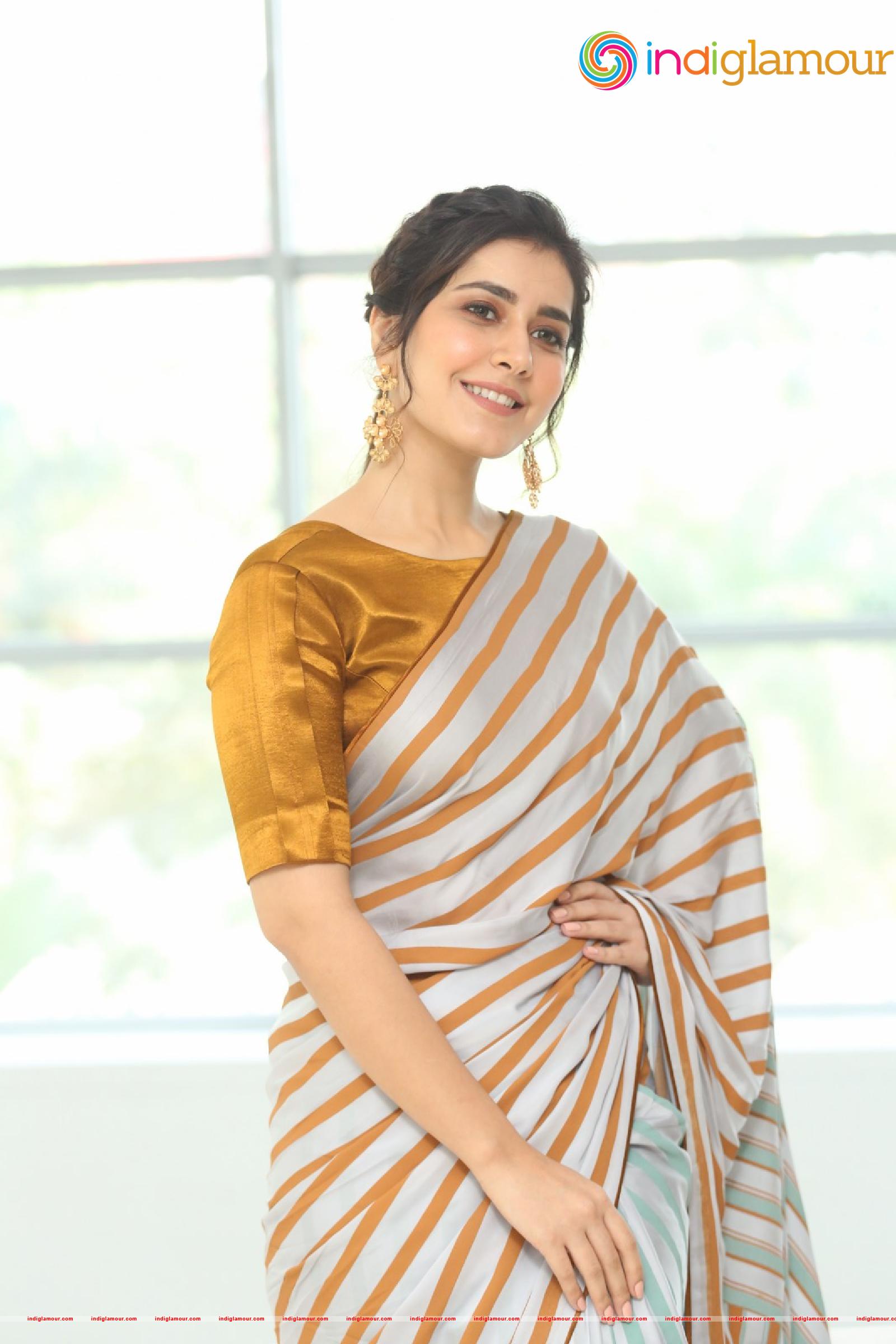 Raashi Khanna Actress hd photo