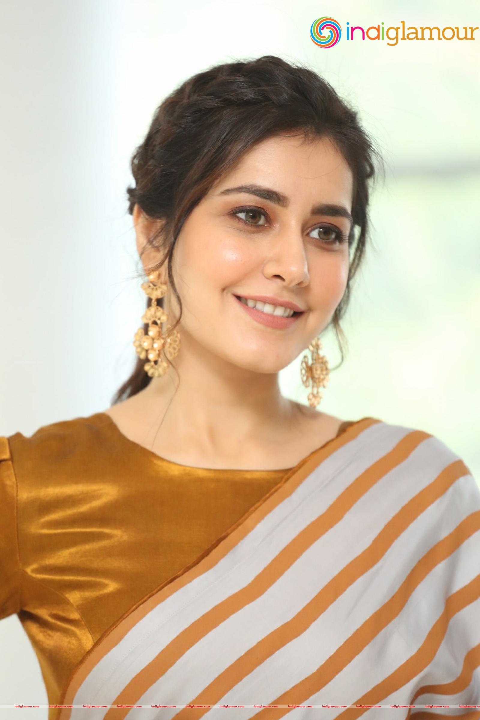 Raashi Khanna Actress hd photo