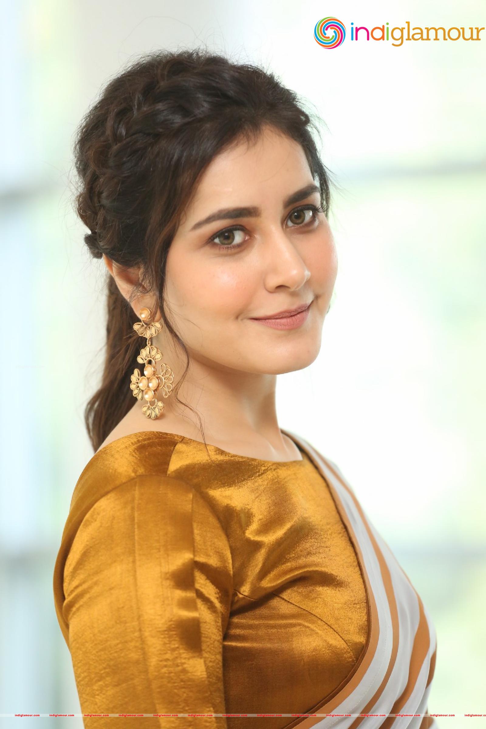 Raashi Khanna Actress hd photo