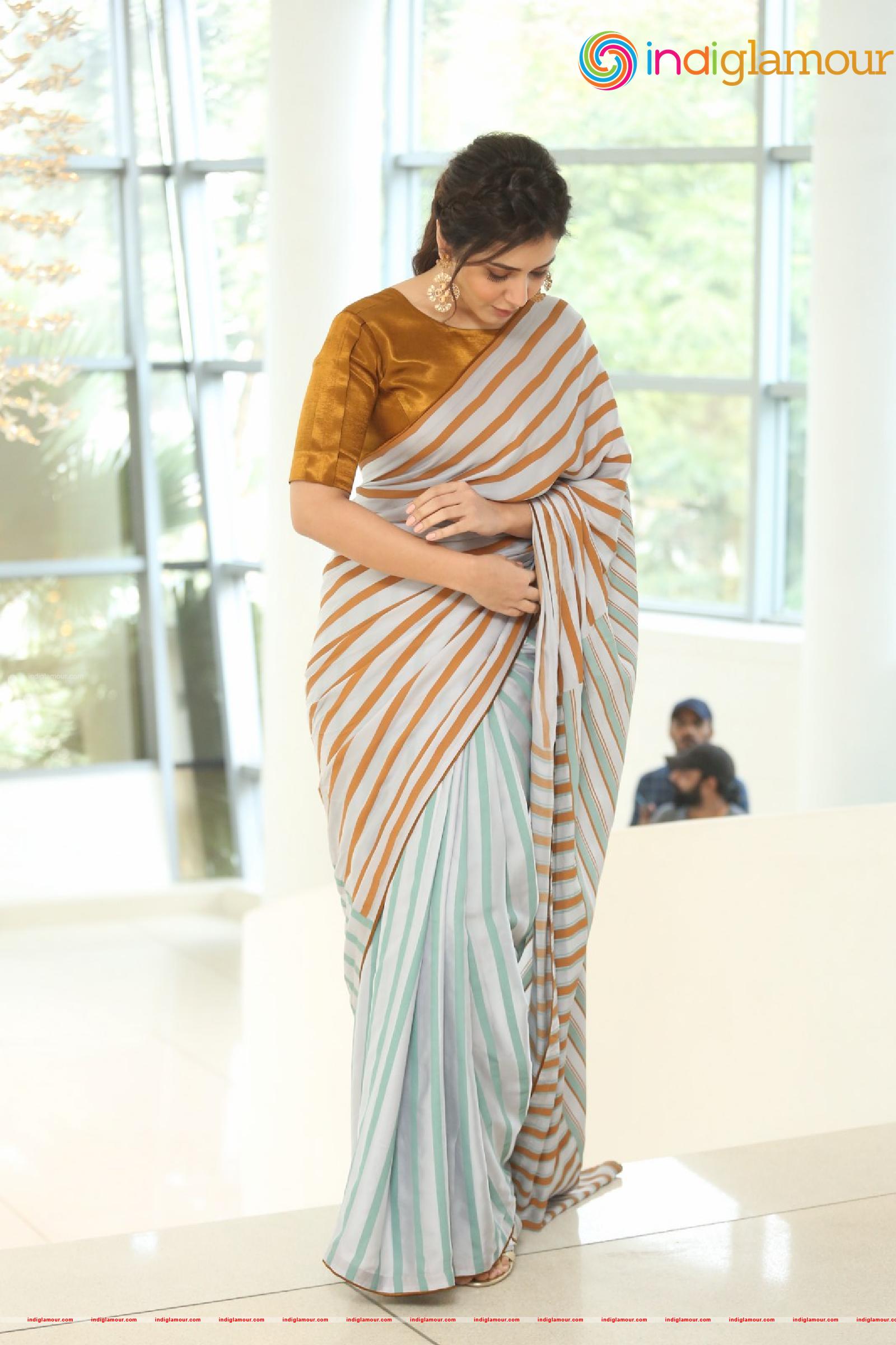 Raashi Khanna Actress hd photo