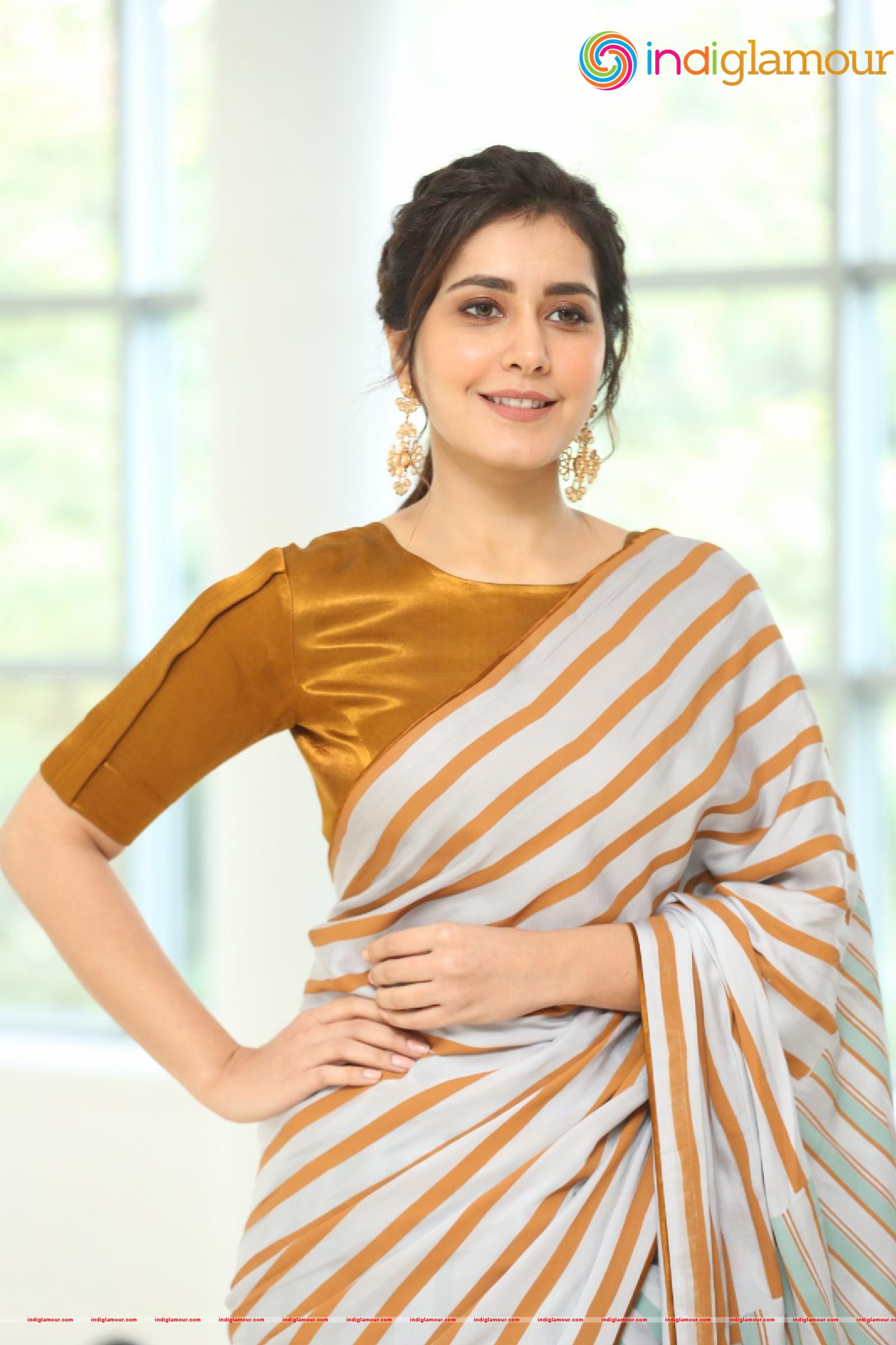 Raashi Khanna Actress hd photo