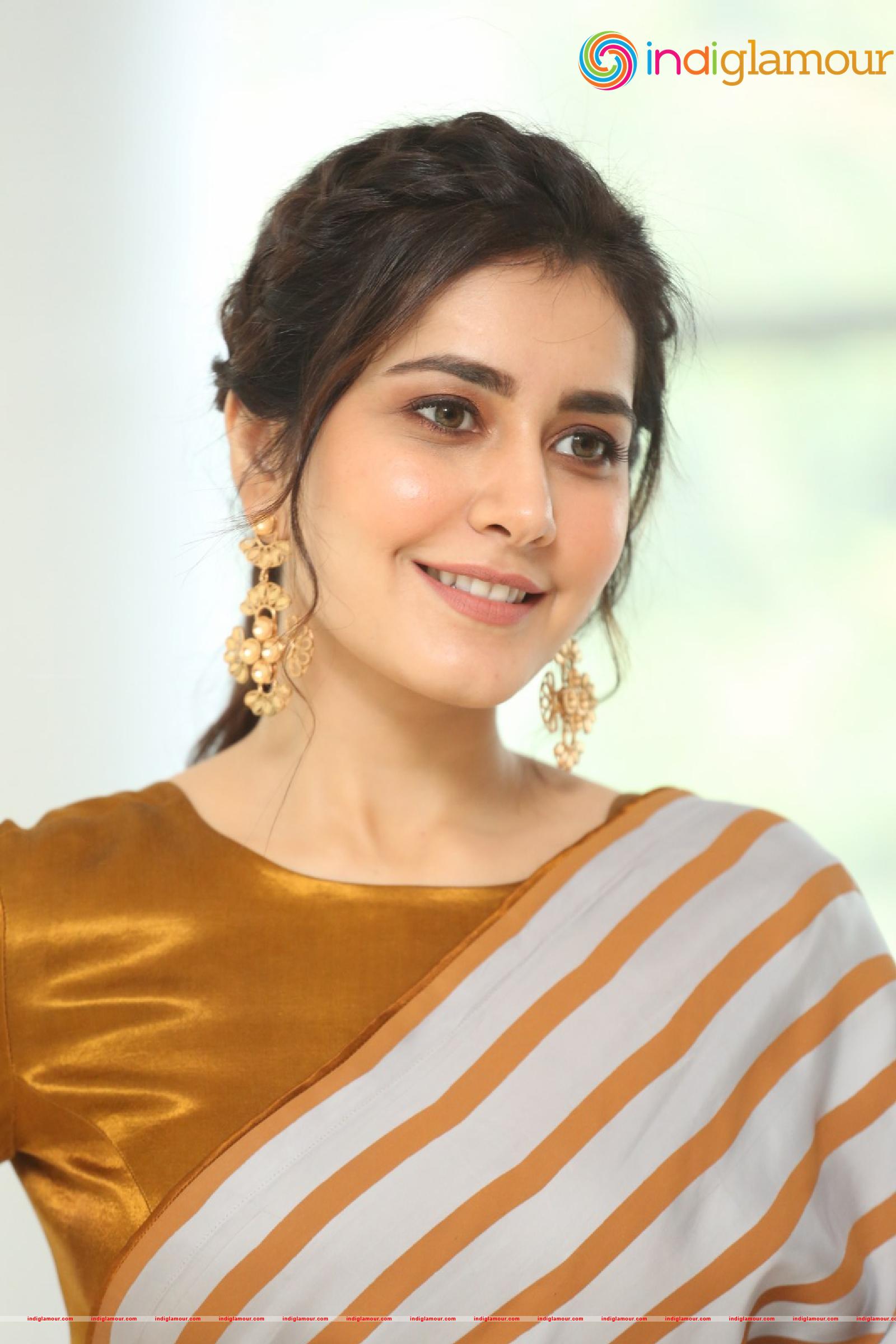 Raashi Khanna Actress hd photo