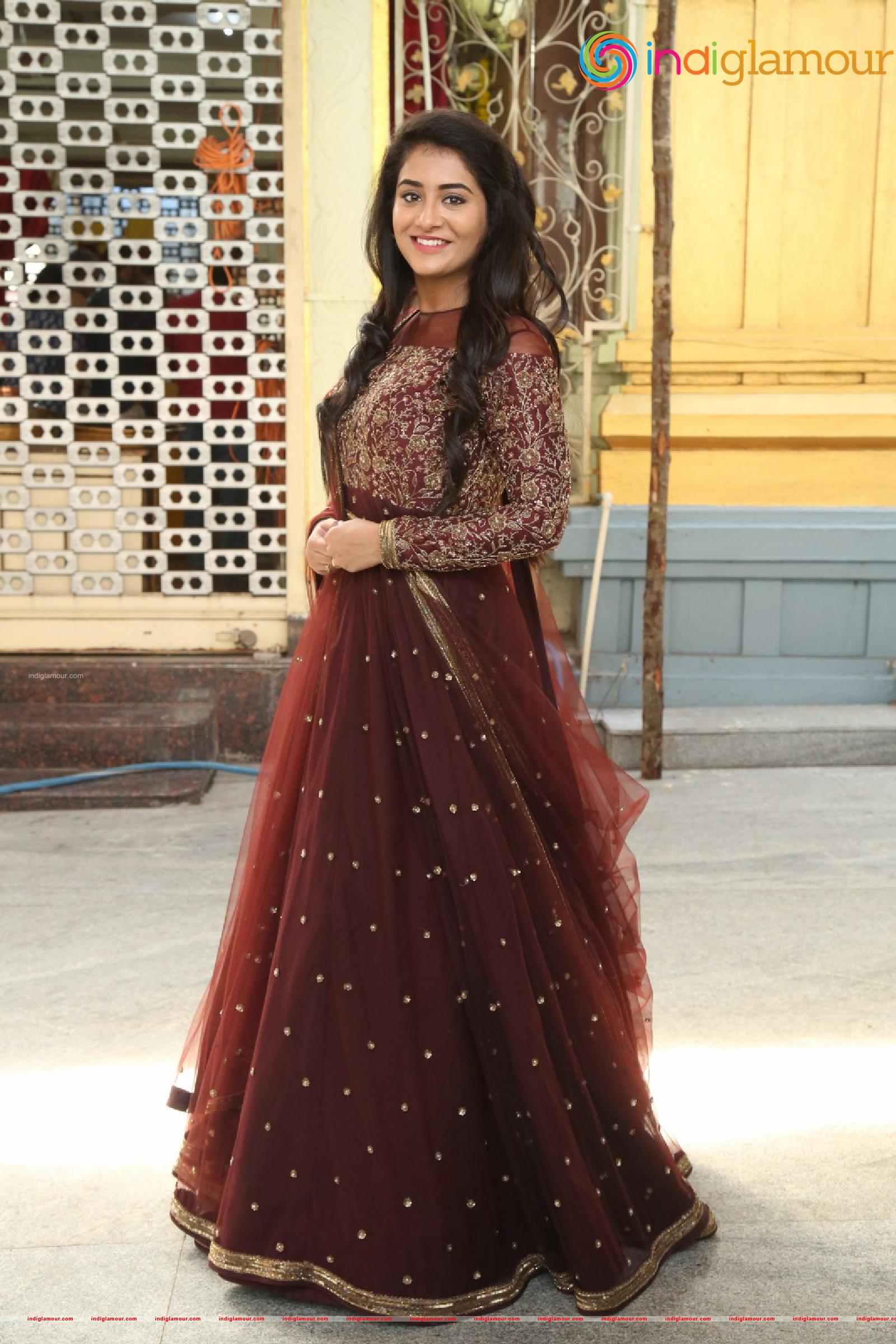 Rashi Singh Actress hd photo