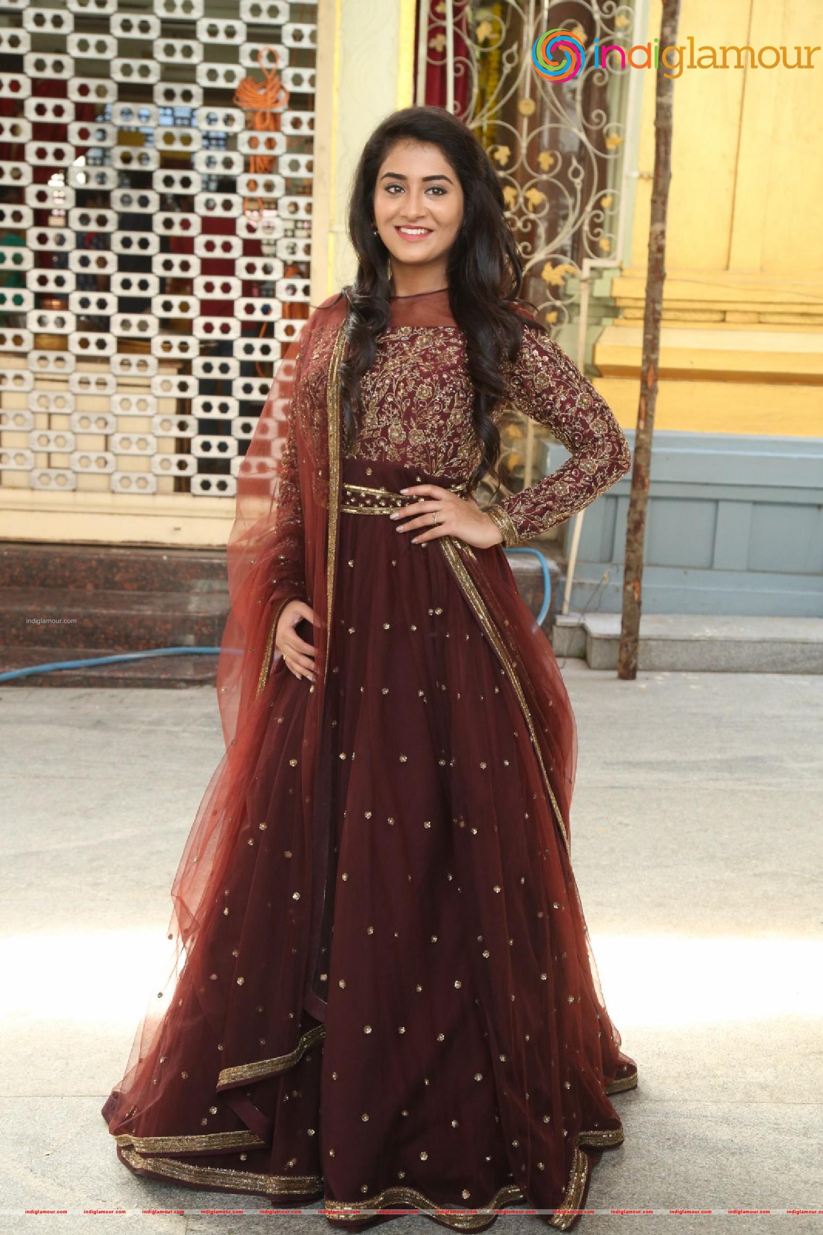Rashi Singh Actress hd photo