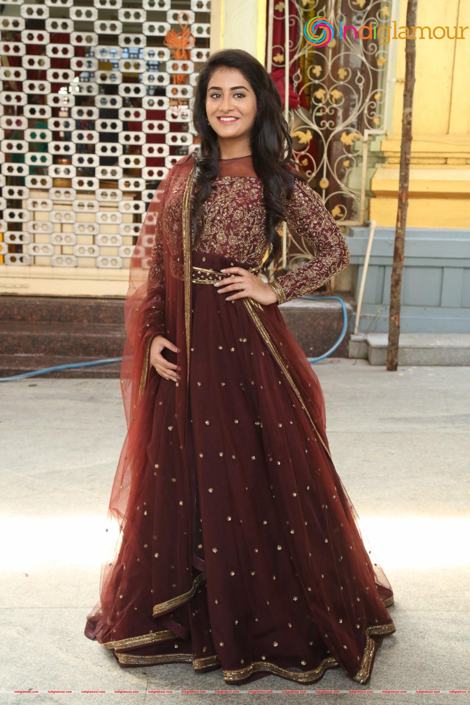Rashi Singh Actress hd photo