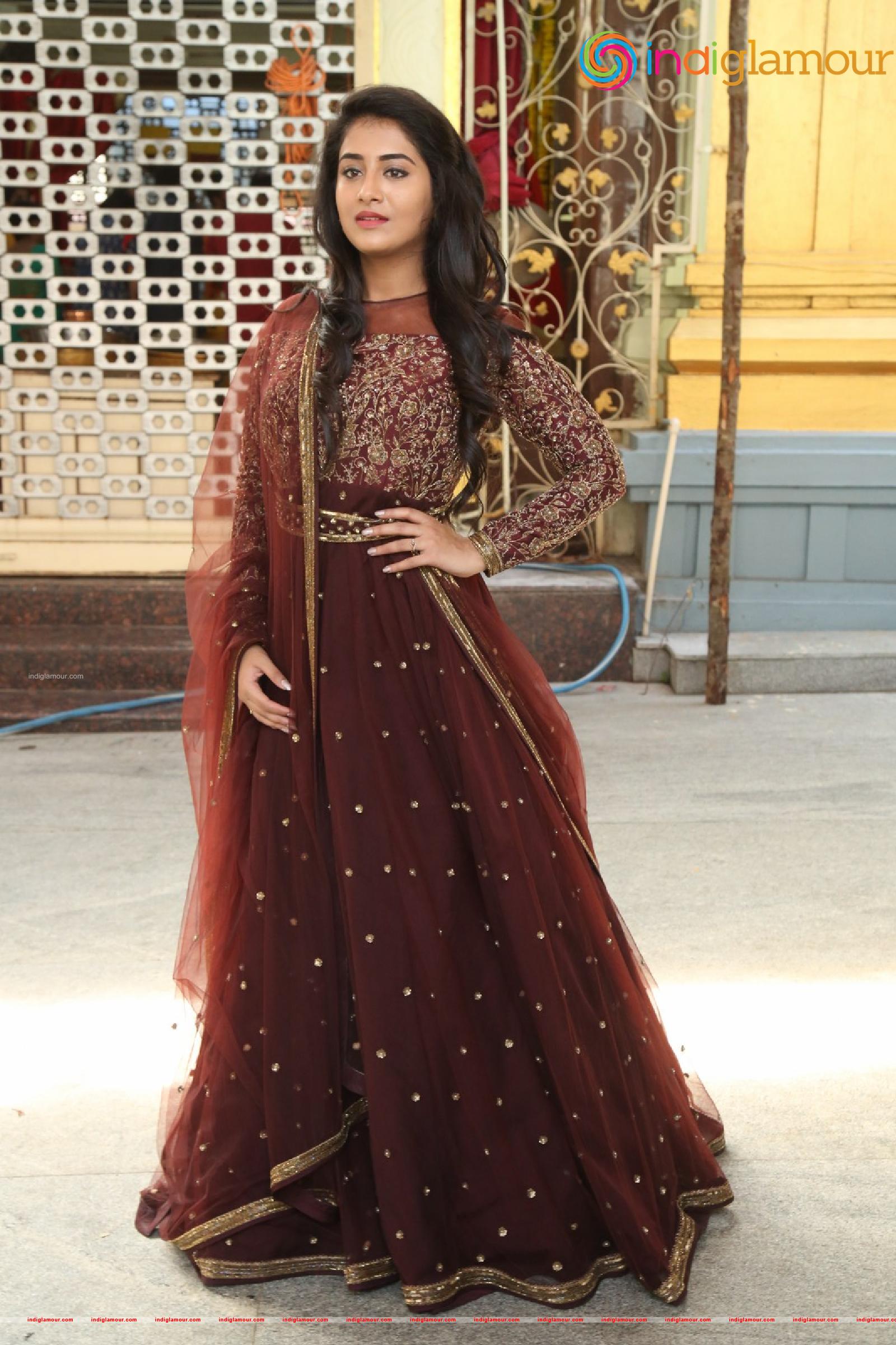 Rashi Singh Actress hd photo