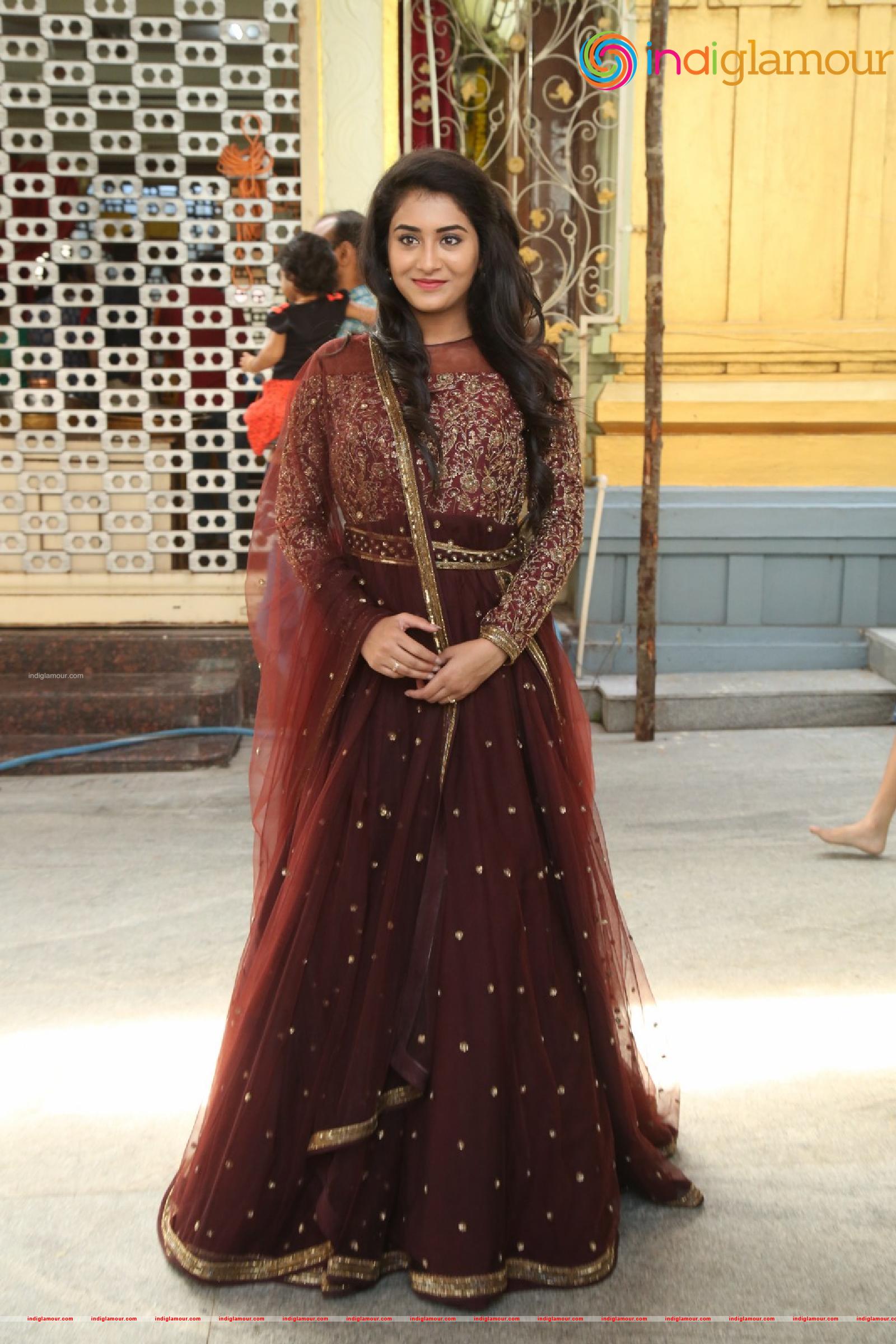 Rashi Singh Actress hd photo